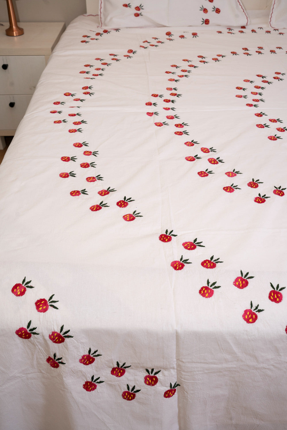 Cotton Ari Kantha Double Bedsheet