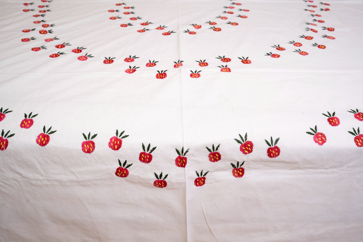 Cotton Ari Kantha Double Bedsheet