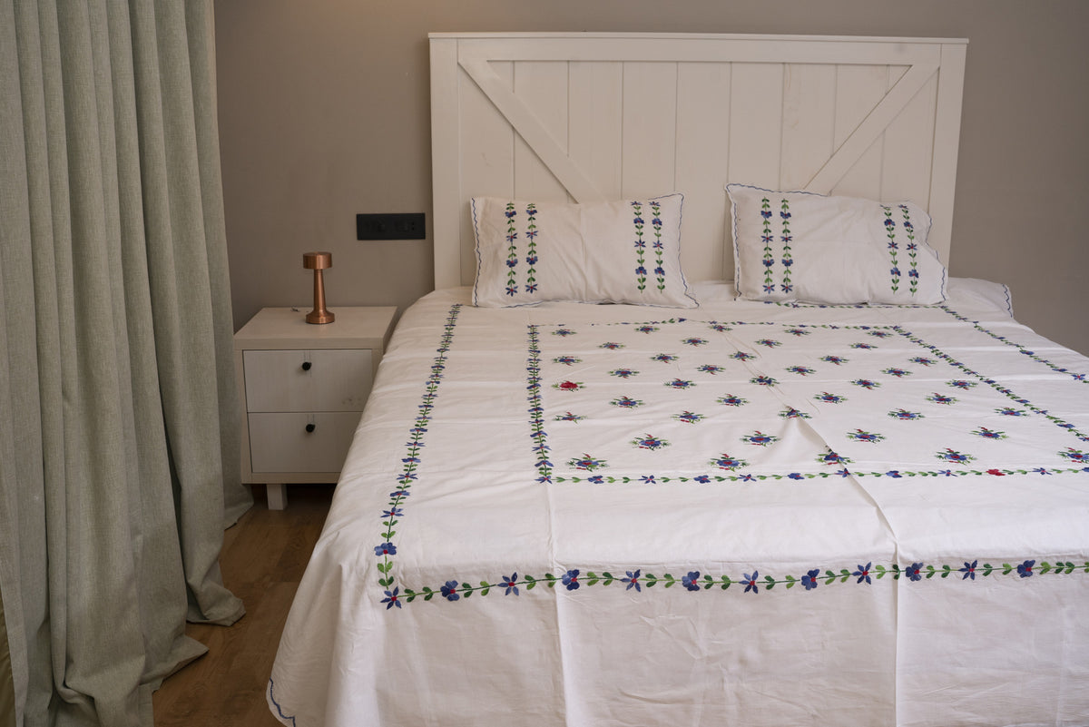 Cotton Ari Kantha Double Bedsheet