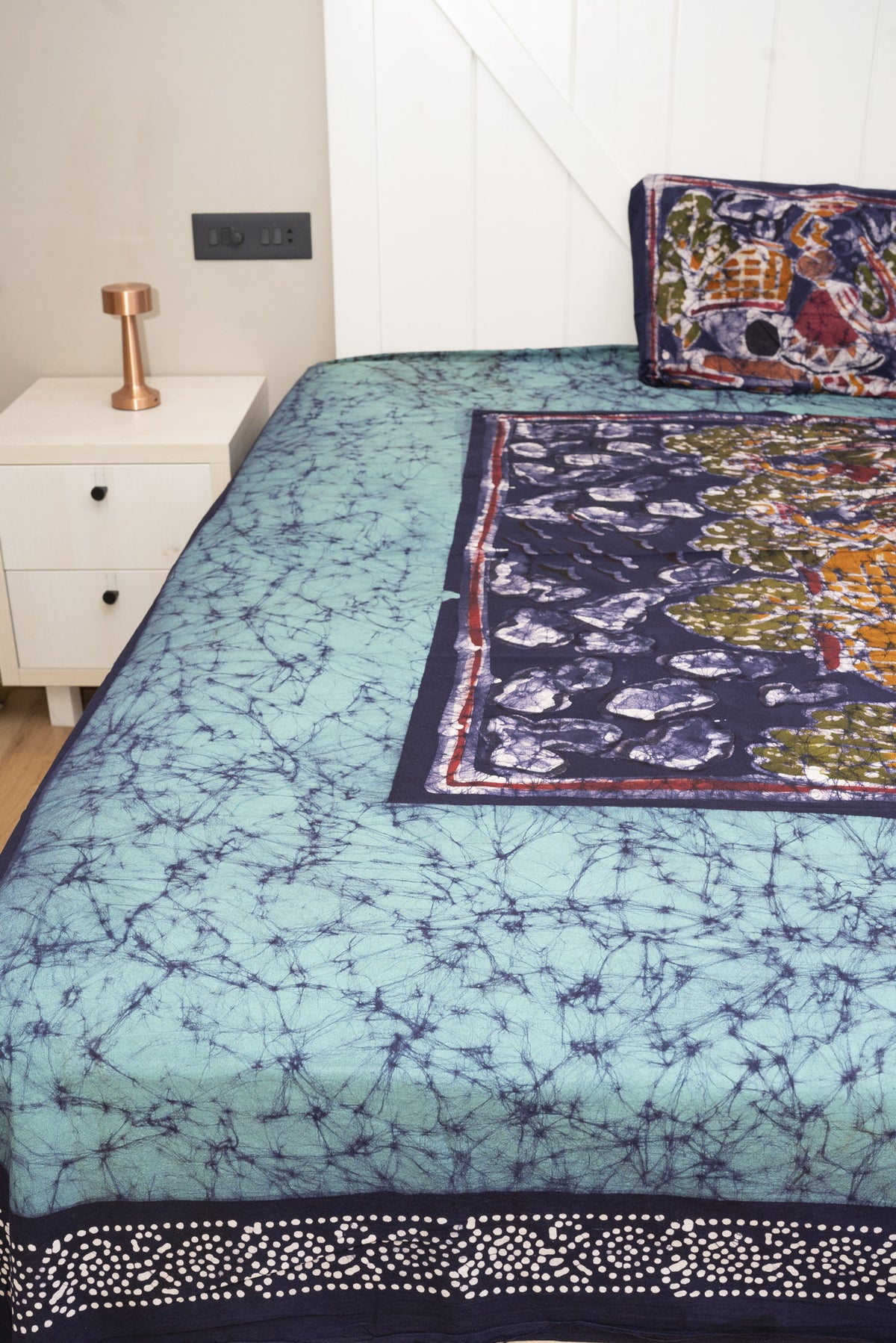 Cotton Handwork Batik Bedsheet (Double)
