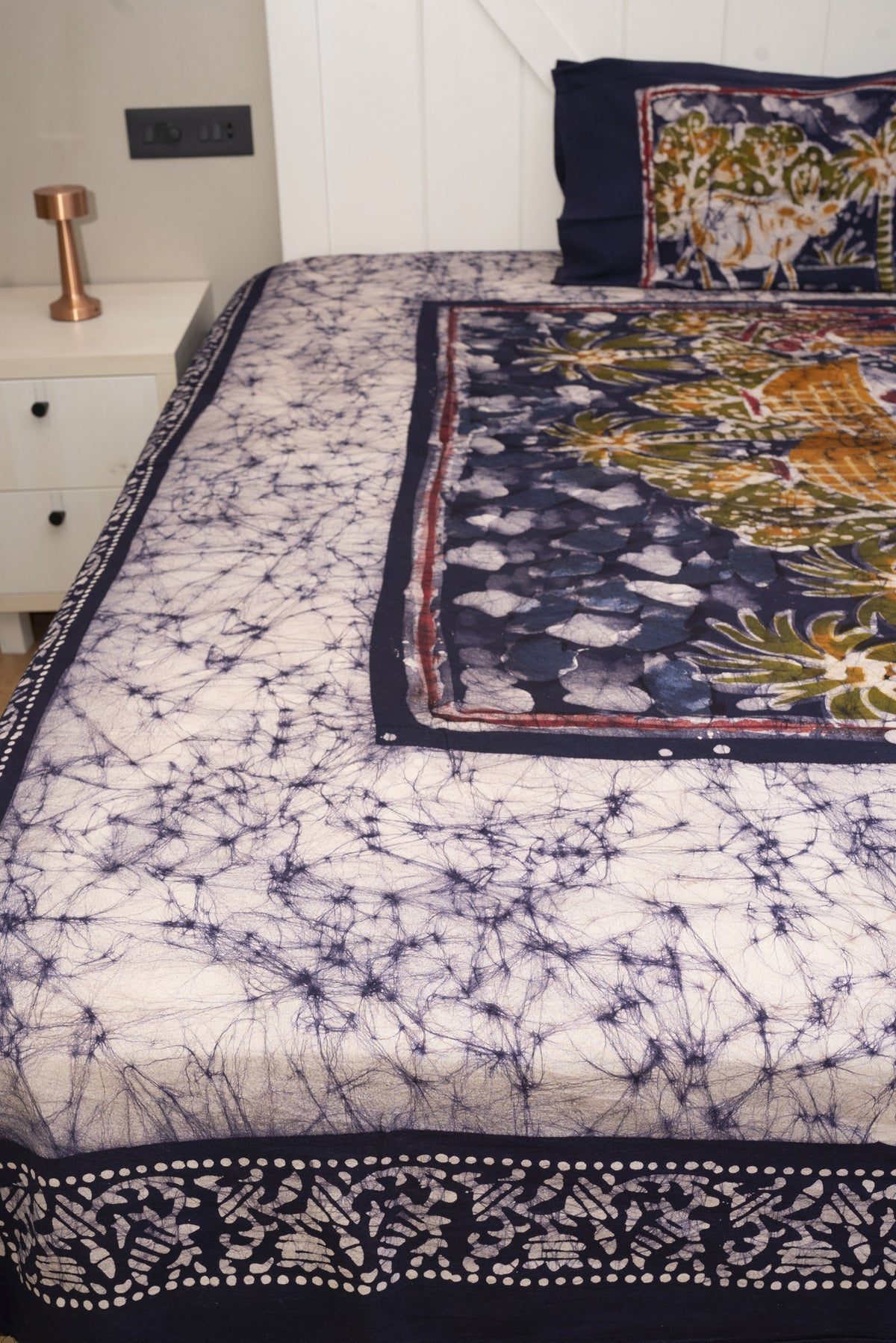 Cotton Handwork Batik Bedsheet (Double)