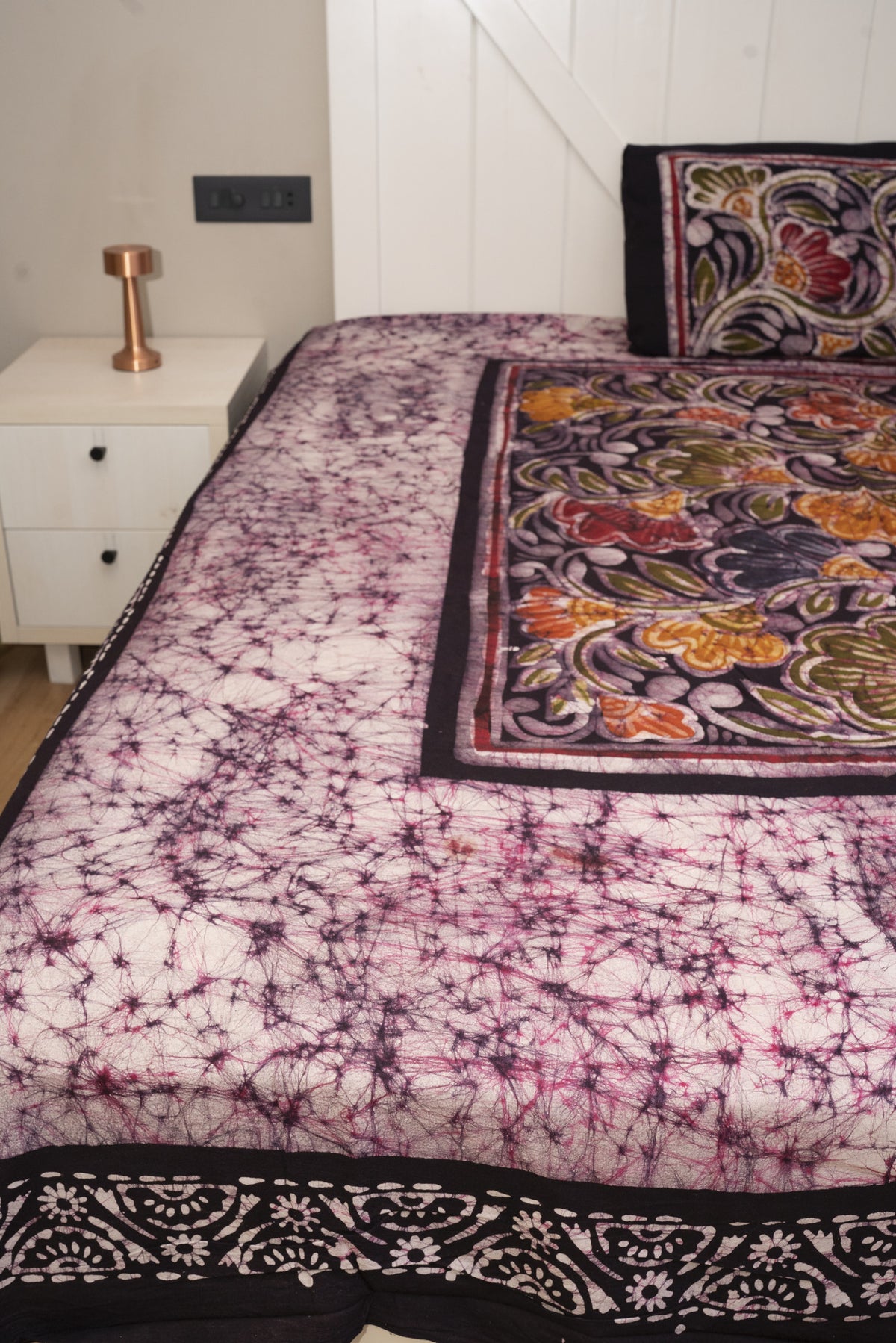 Cotton Handwork Batik Bedsheet (Double)