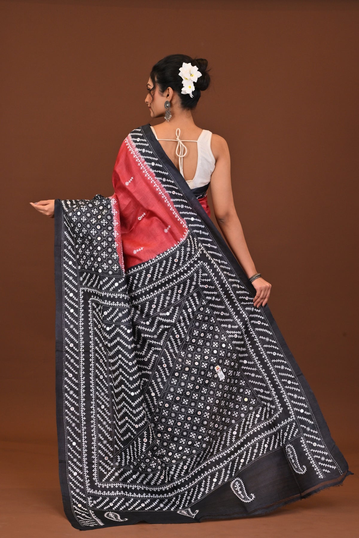 Tussar Dye Gujrati Mirror Saree