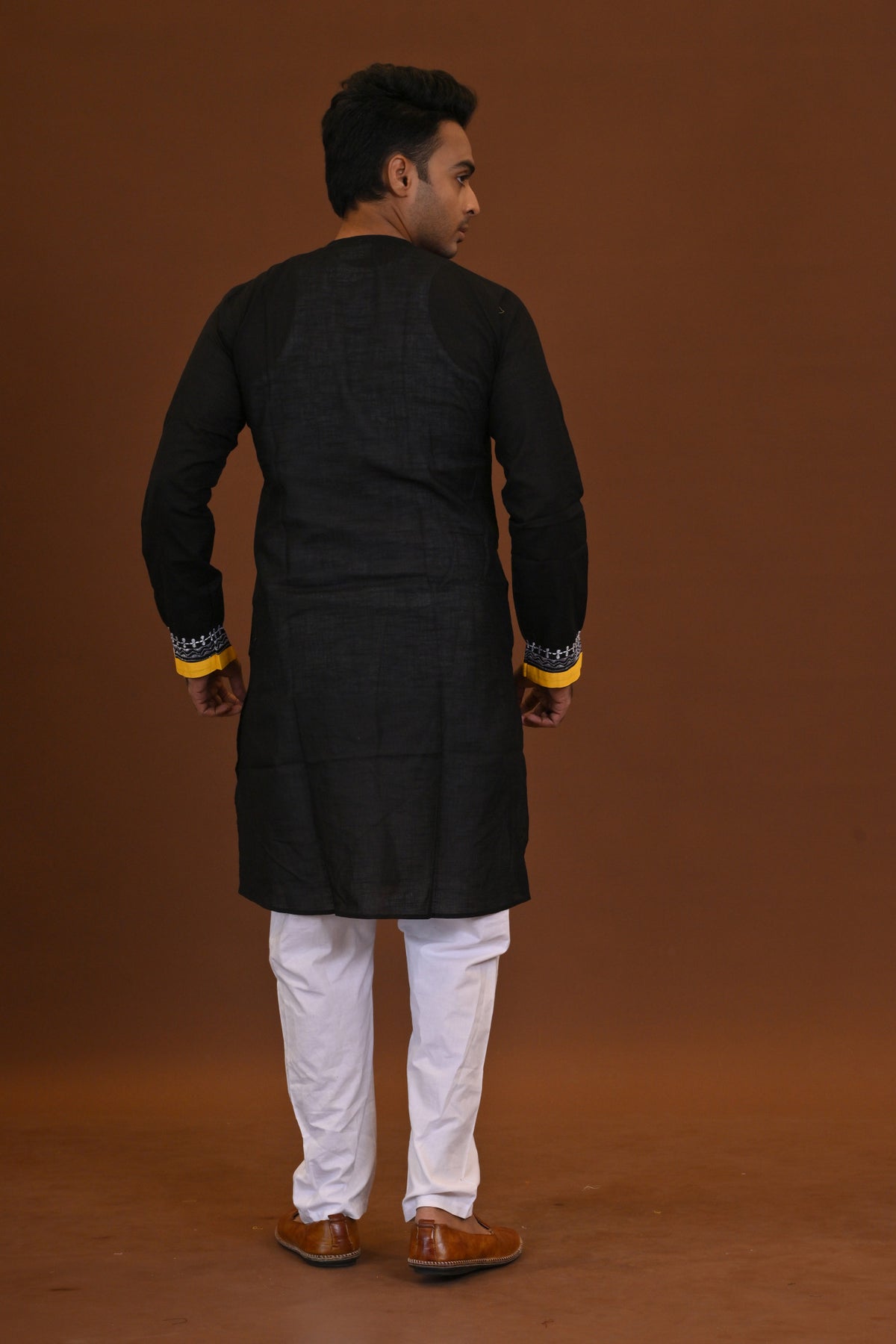 Spcl Slub Applique Kurta