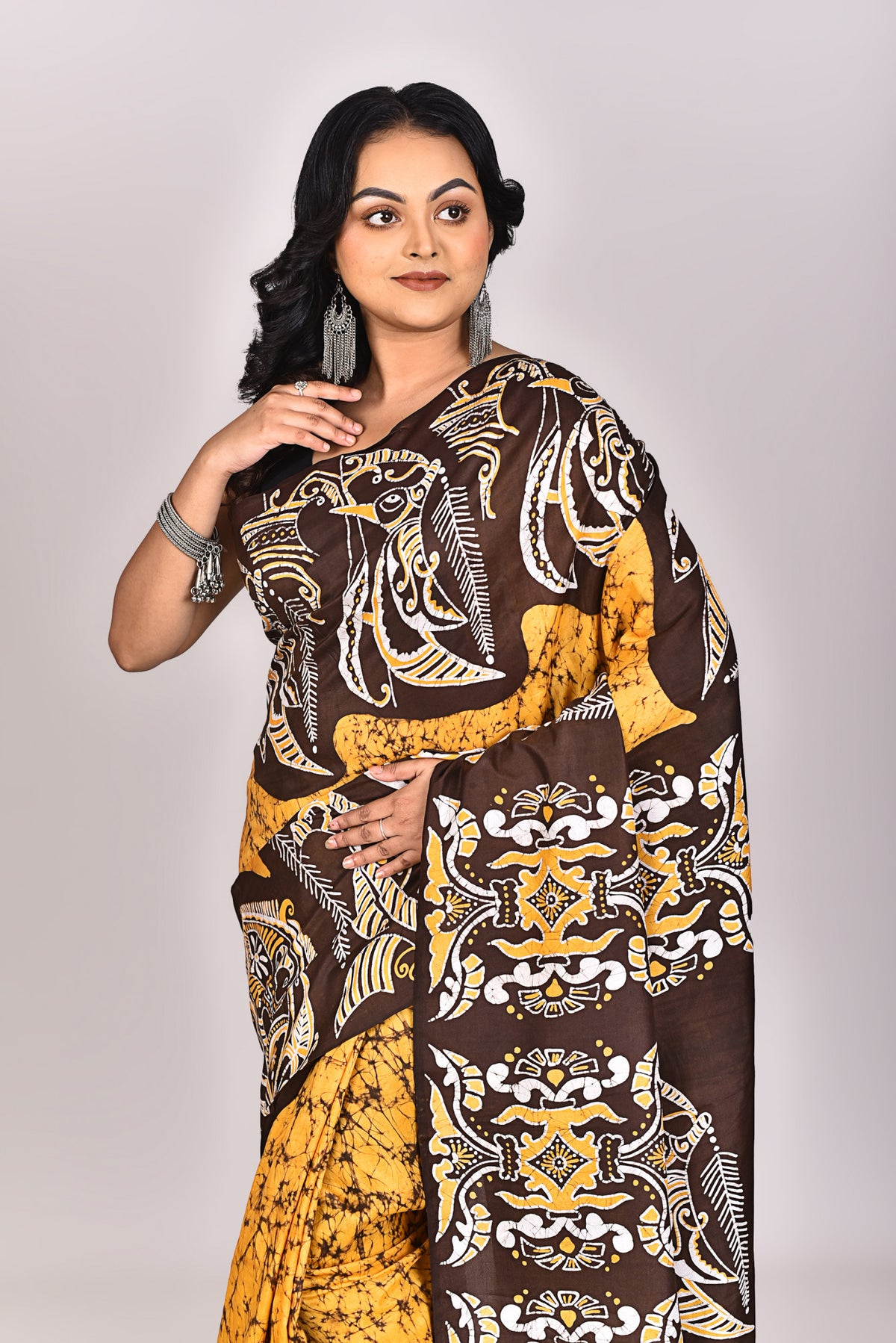 Women's Katan Silk Handbatik Saree With Blouse Piece
