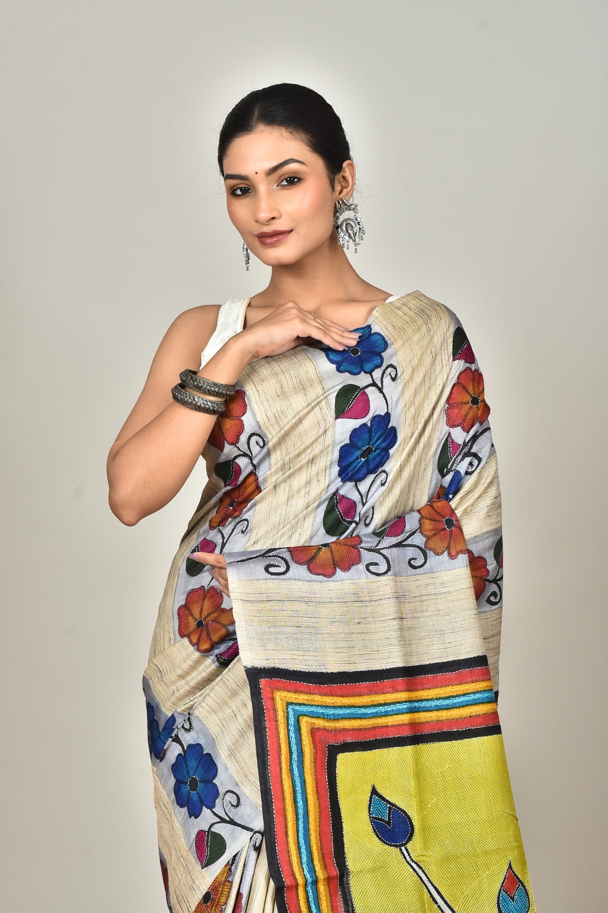 GACHI TUSSAR HANDPRINT JARI SAREE