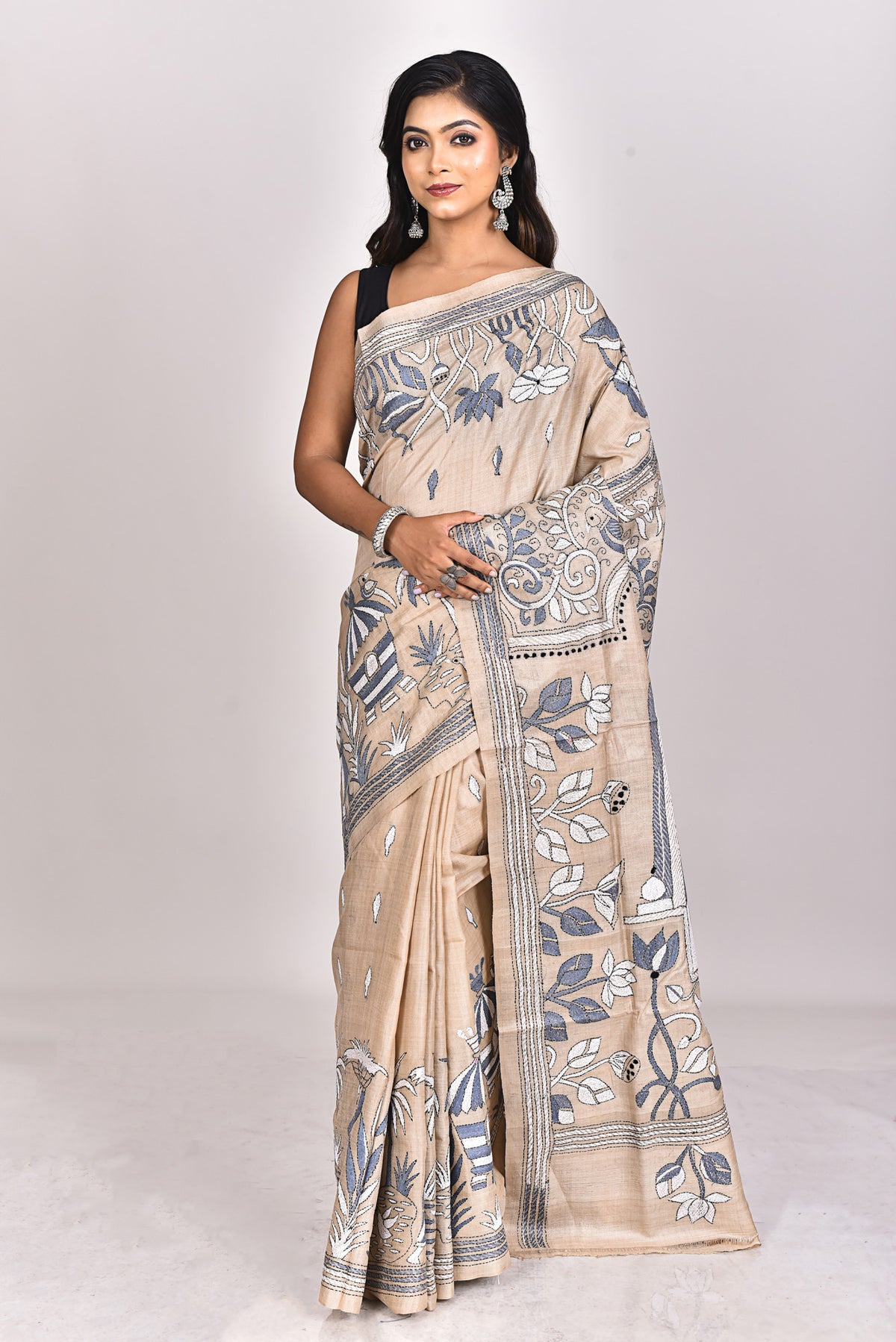 GACHI TUSSAR SILK KANTHA SAREE