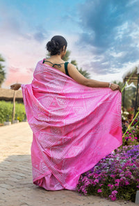 Blended Silk Gujrati Stitch Kantha Saree