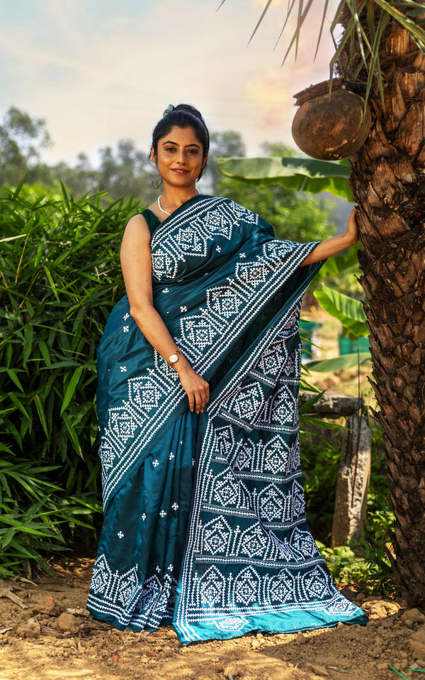 Blended Silk Gujrati Stitch Kantha Saree
