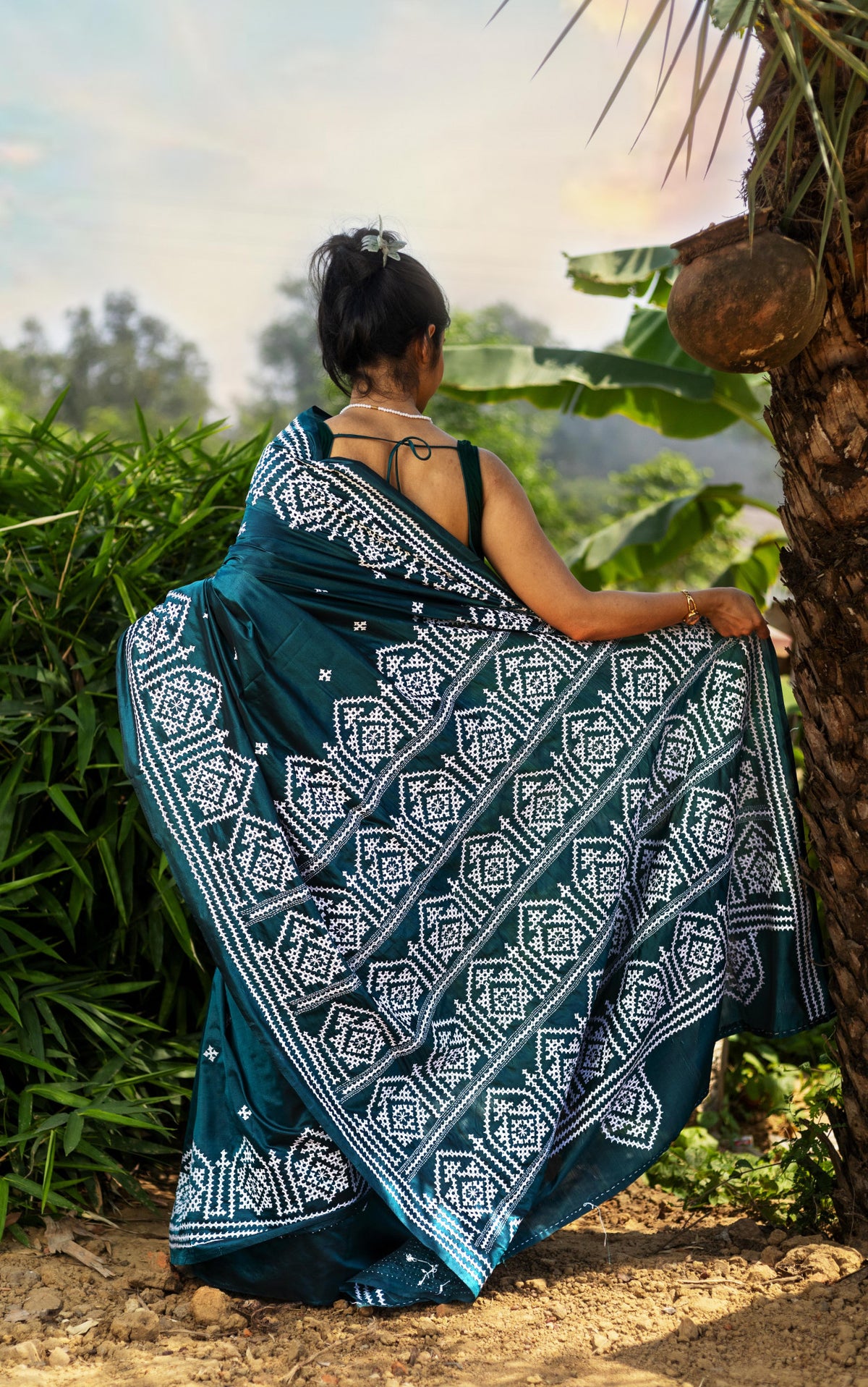 Blended Silk Gujrati Stitch Kantha Saree