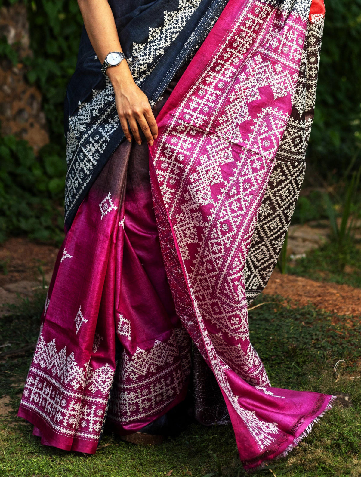 Gachi Silk Gujrati Stitch Kantha Saree