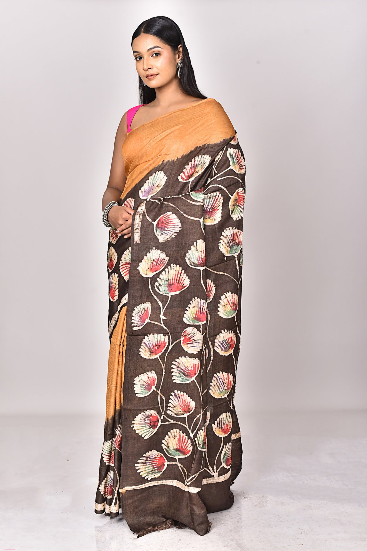 JARI TUSSAR HANDBATIK SAREE