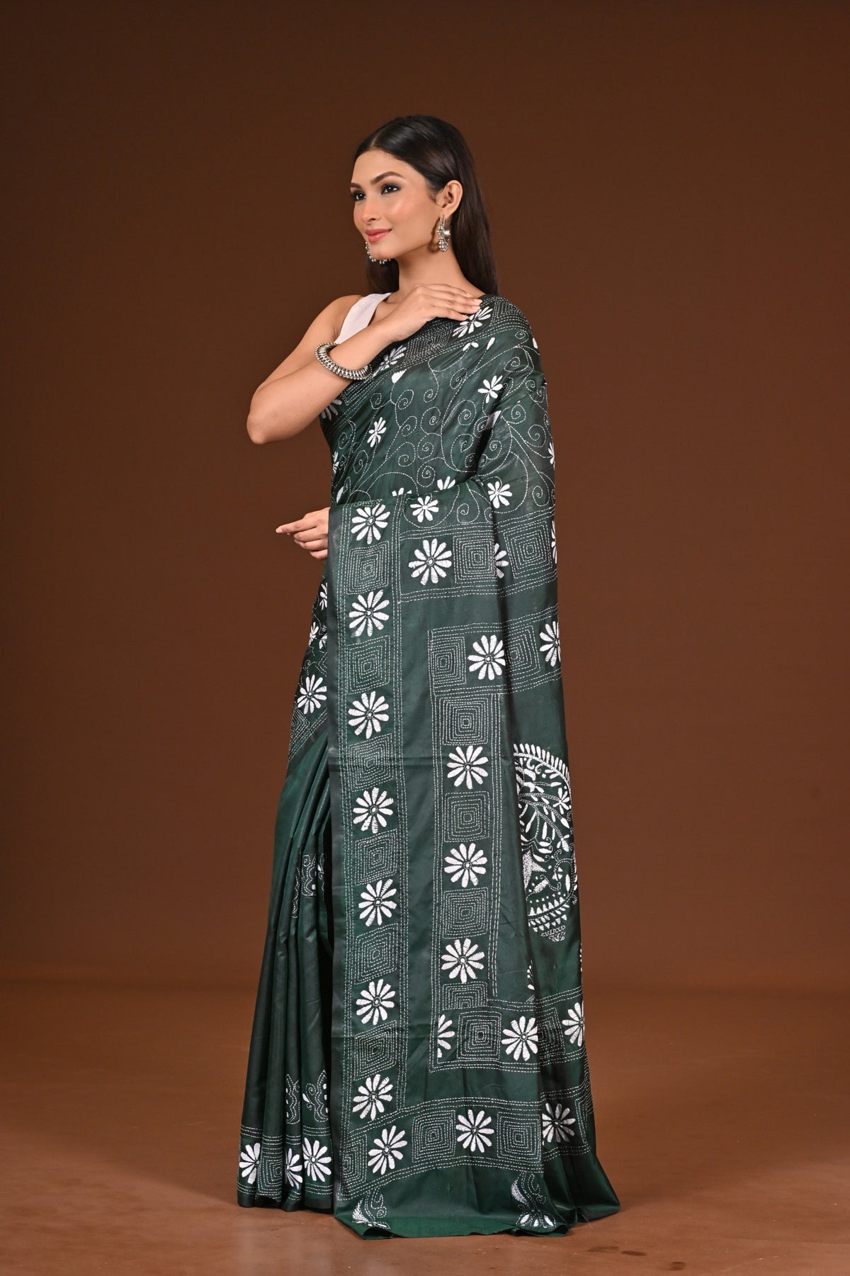 BLENDED SILK KANTHA SAREE