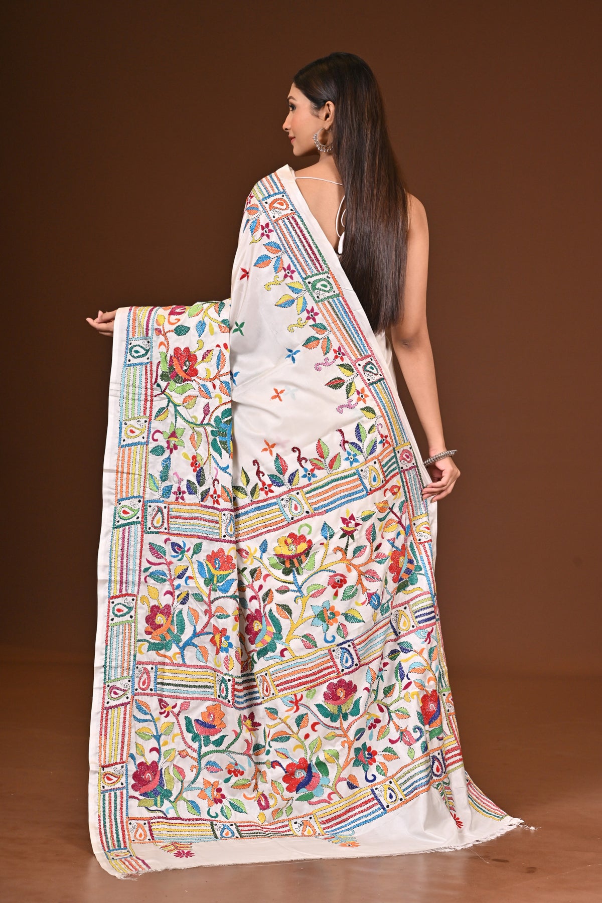 BLENDED SILK KANTHA SAREE