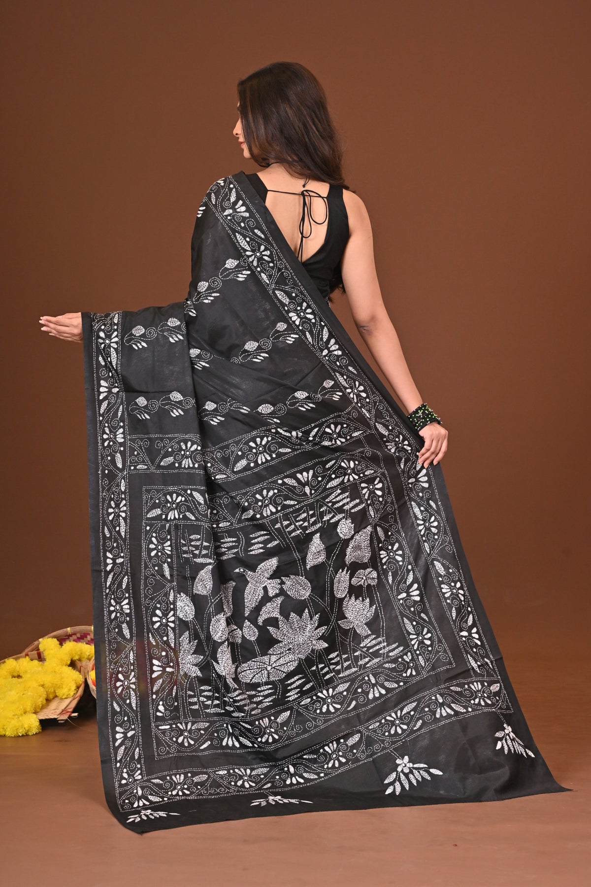 RAATRANG BLENDED SILK KANTHA SAREE