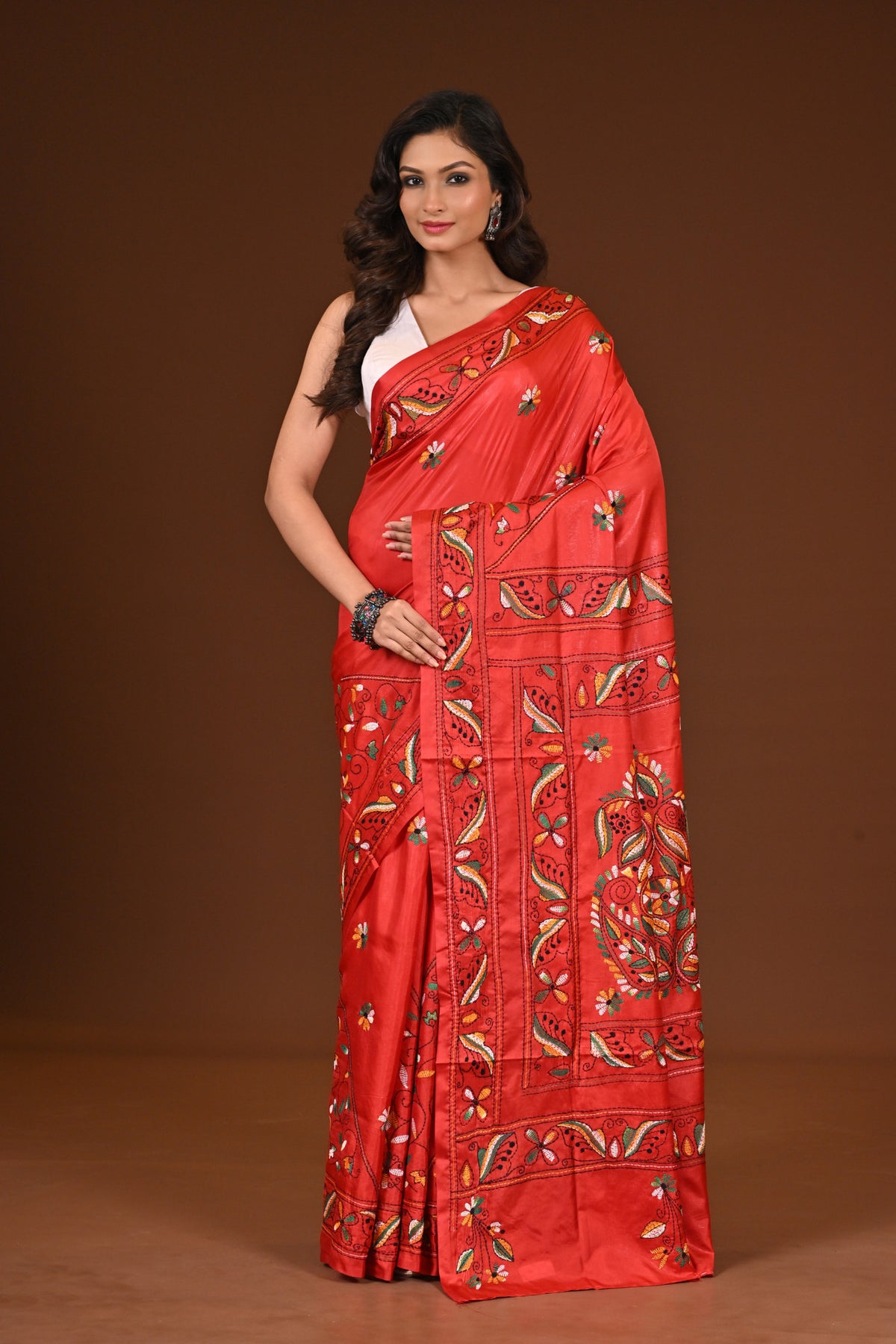 BLENDED SILK KANTHA SAREE
