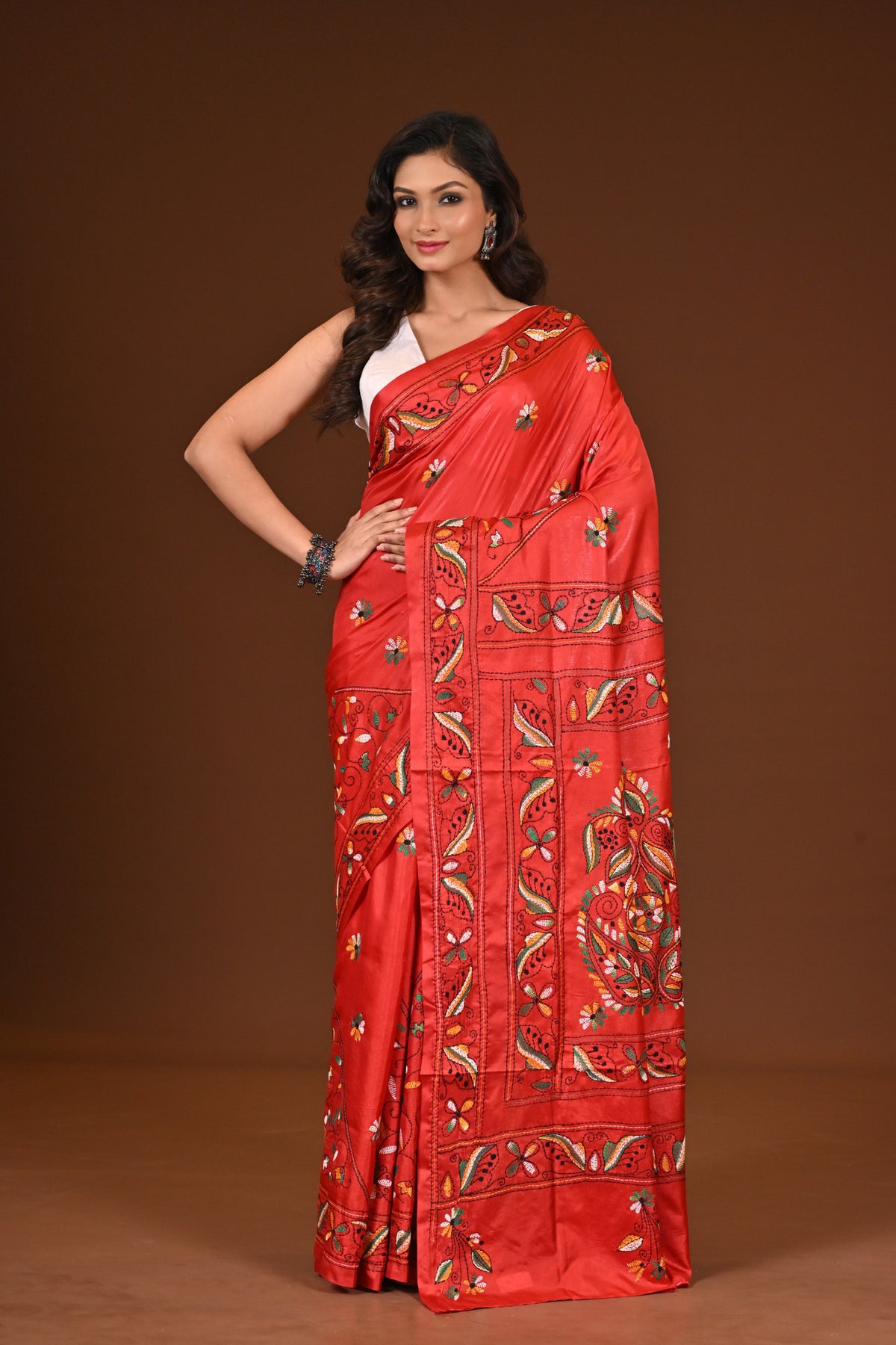 BLENDED SILK KANTHA SAREE