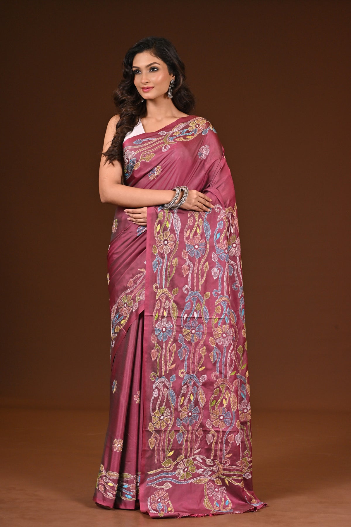 BLENDED SILK KANTHA SAREE