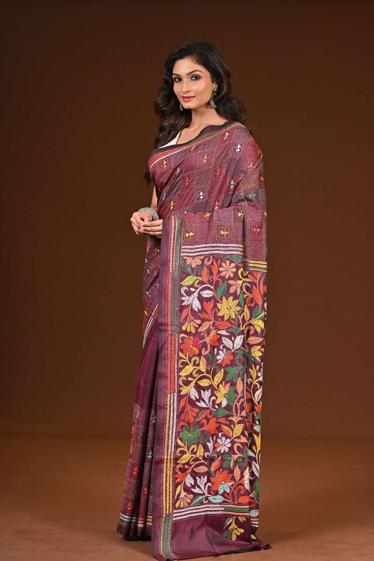 BLENDED SILK KANTHA SAREE
