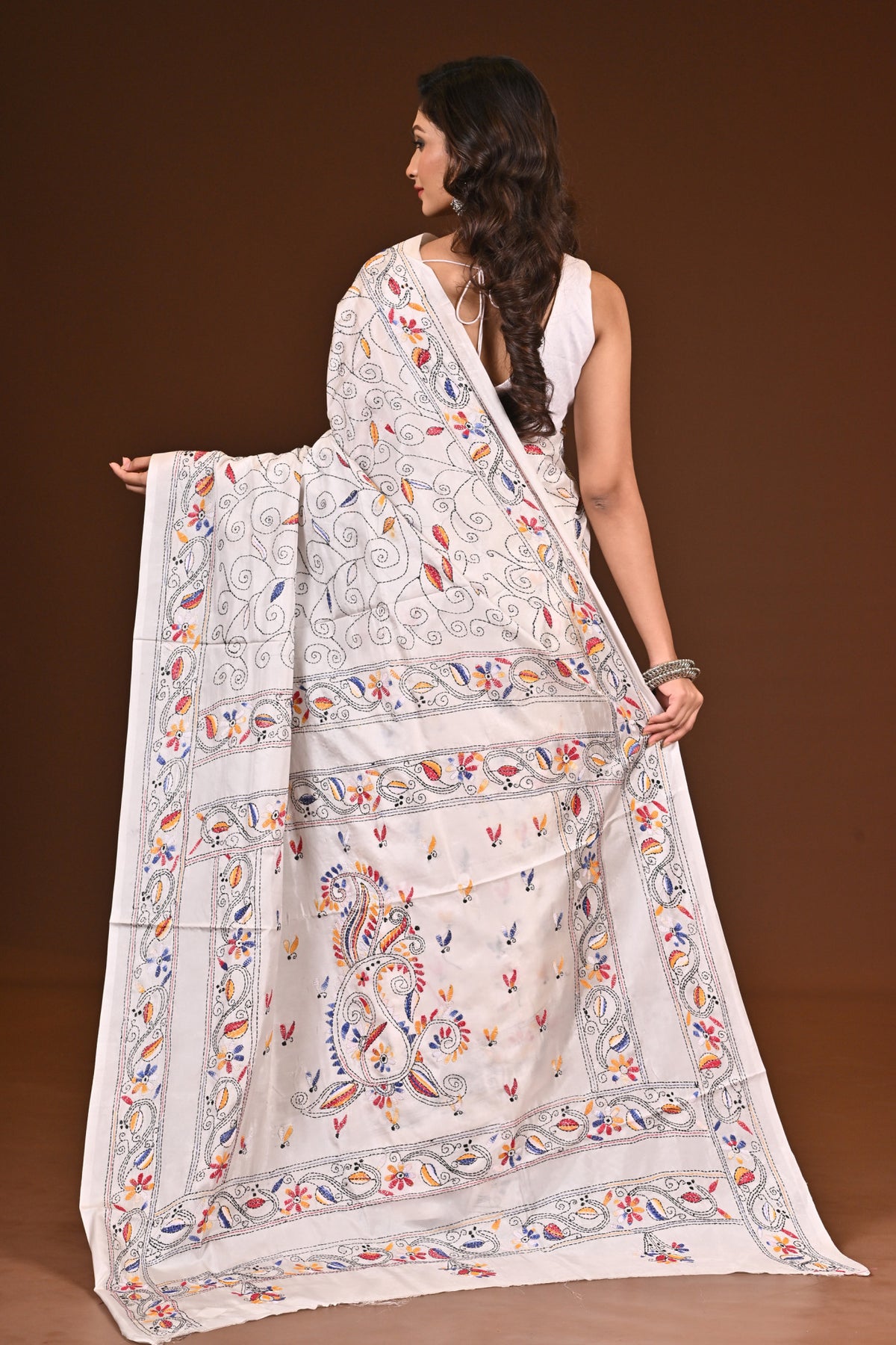 BLENDED SILK KANTHA SAREE