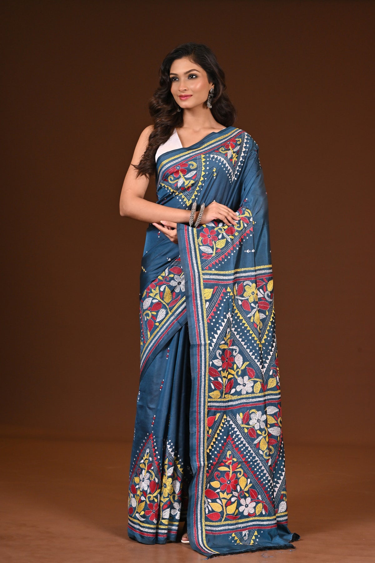BLENDED SILK KANTHA SAREE