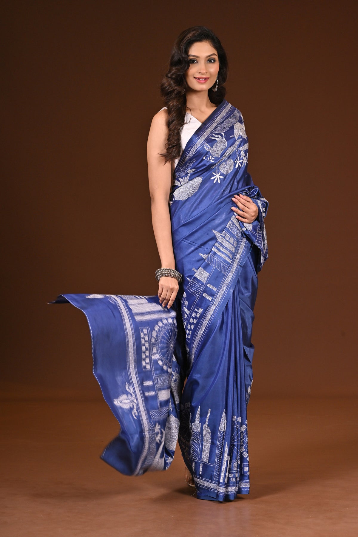 BLENDED SILK KANTHA SAREE