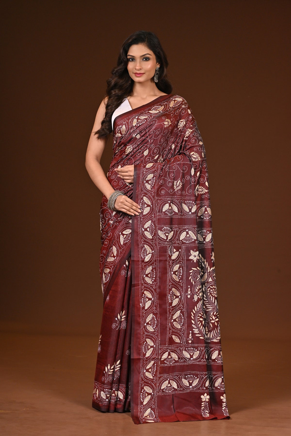 BLENDED SILK KANTHA SAREE