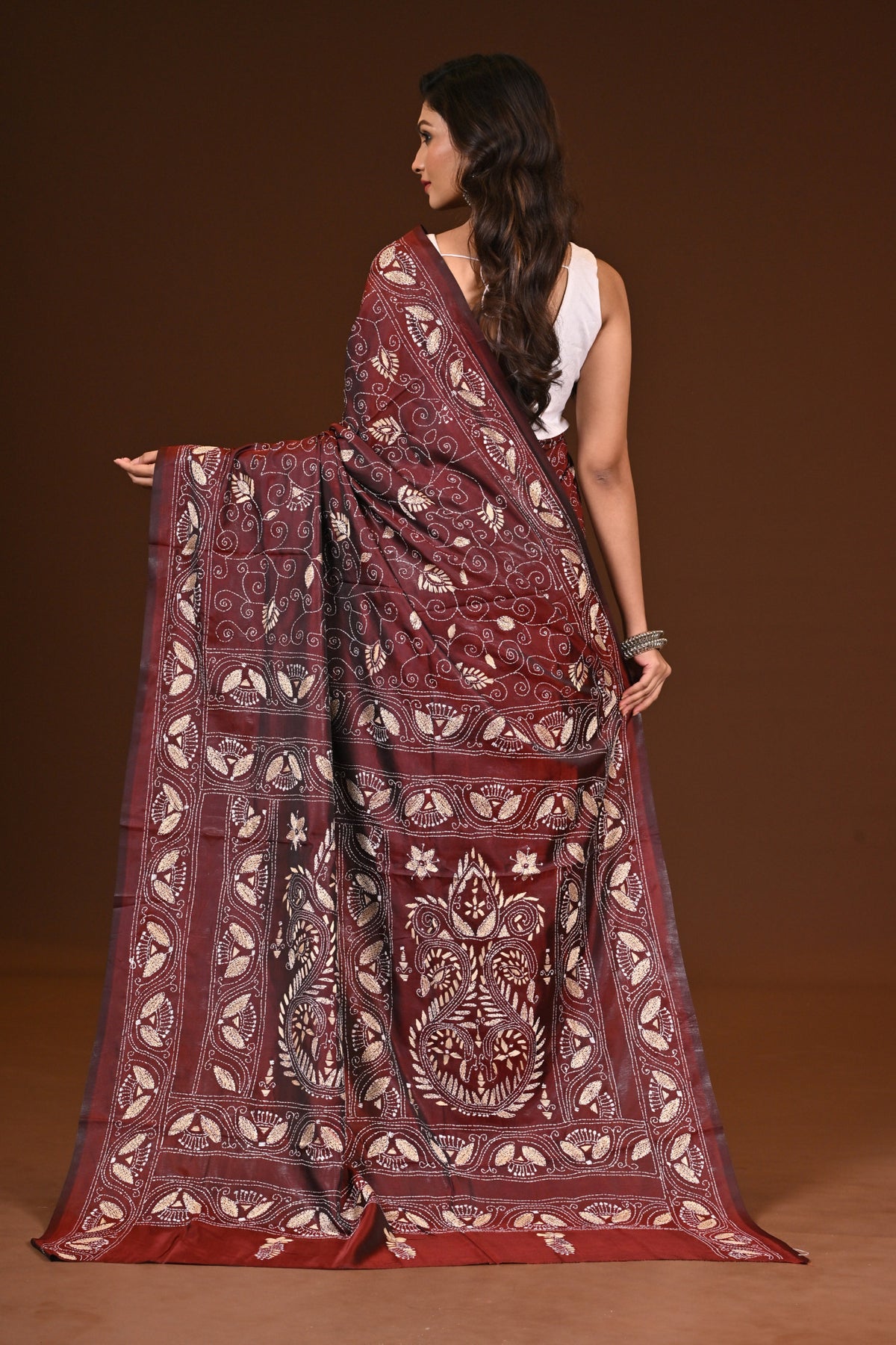 BLENDED SILK KANTHA SAREE