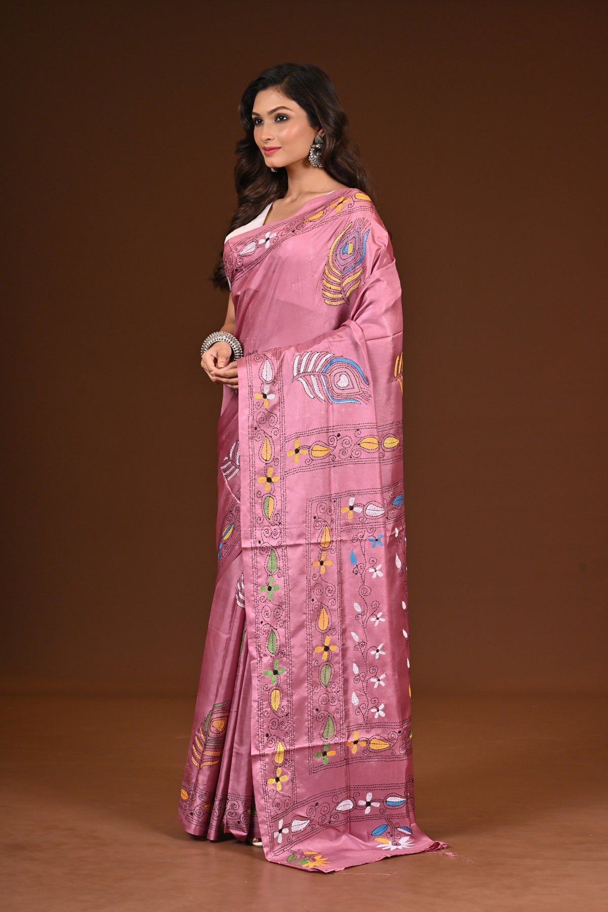 BLENDED SILK KANTHA SAREE
