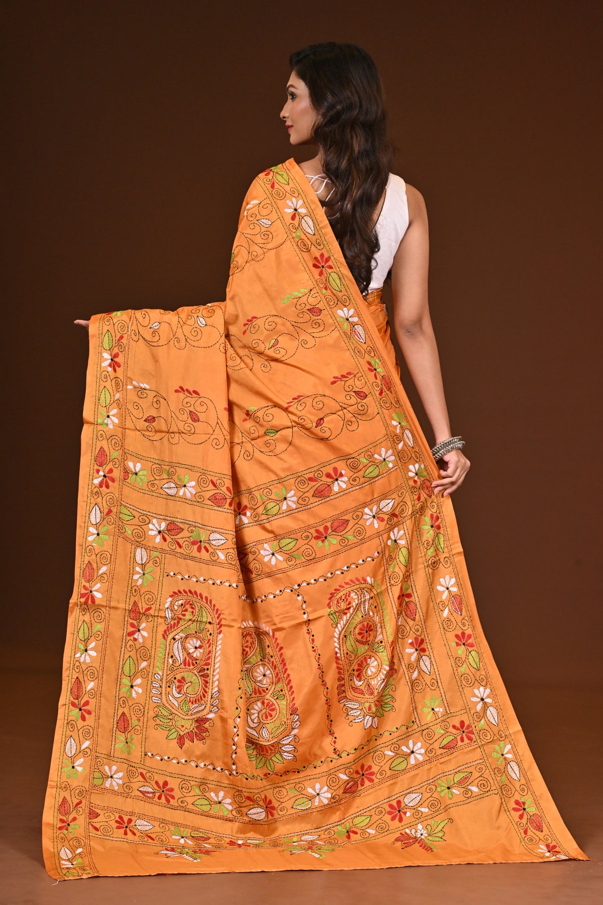 BLENDED SILK KANTHA SAREE