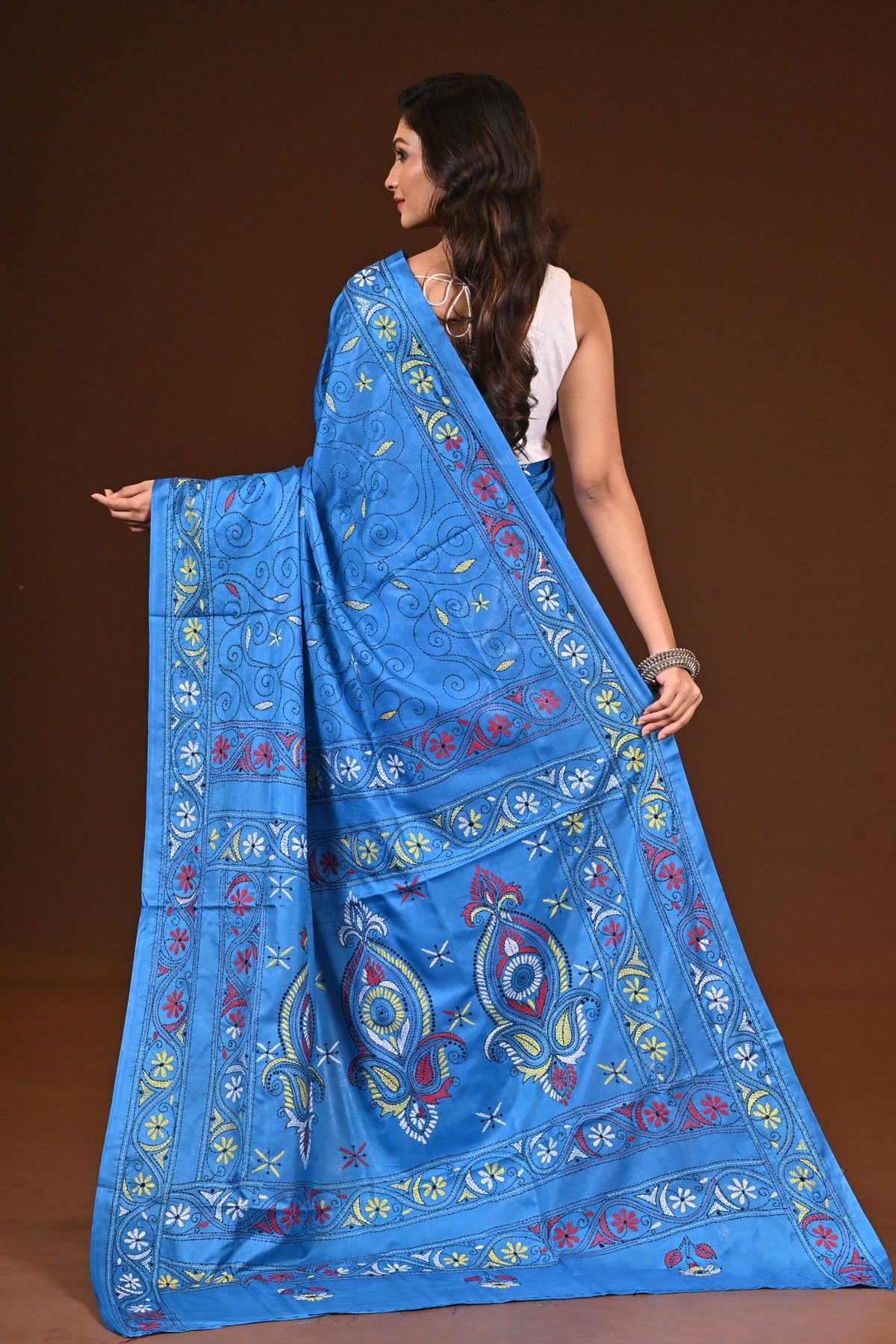 BLENDED SILK KANTHA SAREE