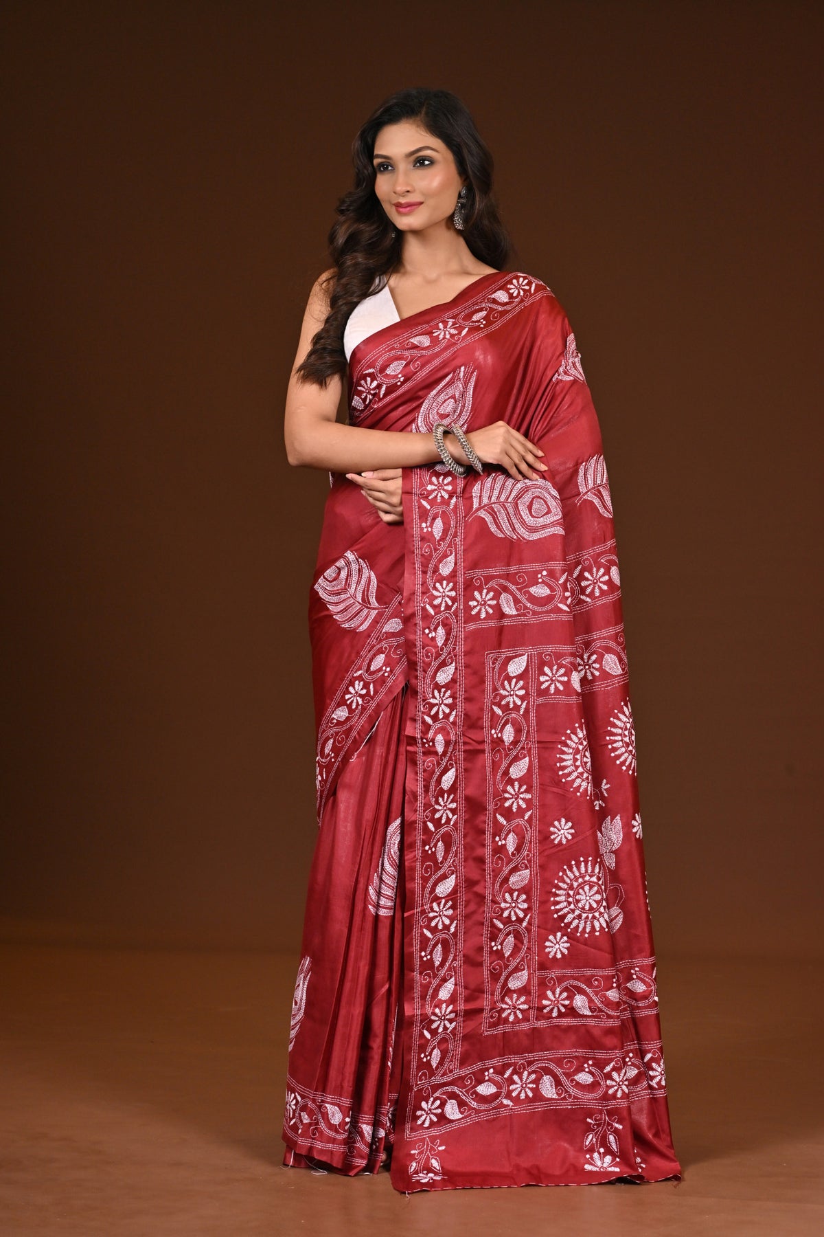 BLENDED SILK KANTHA SAREE
