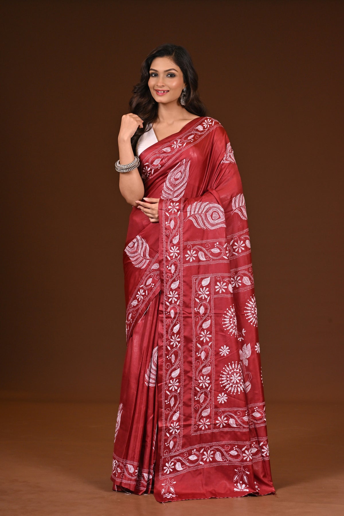 BLENDED SILK KANTHA SAREE