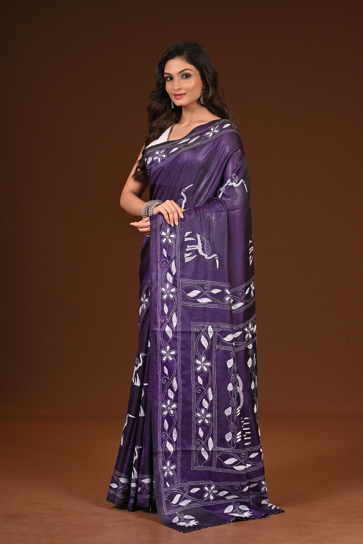 BLENDED SILK KANTHA SAREE