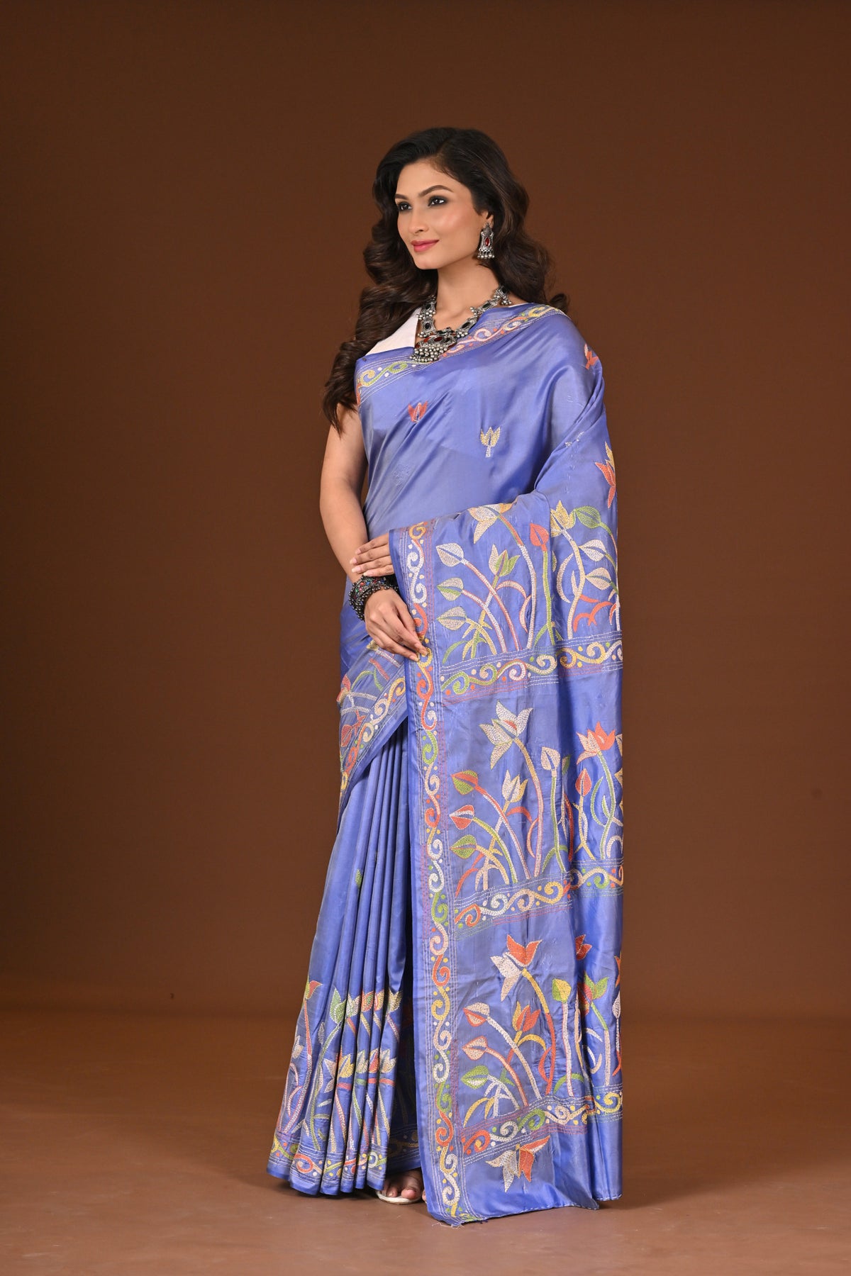 BLENDED SILK KANTHA SAREE
