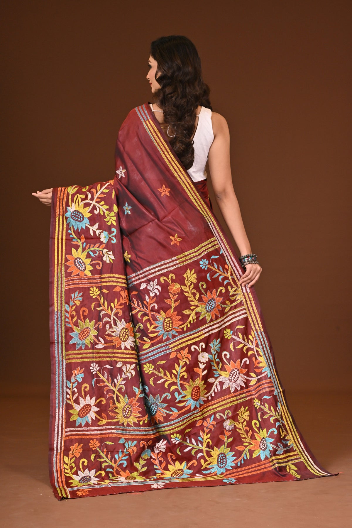 BLENDED SILK KANTHA SAREE