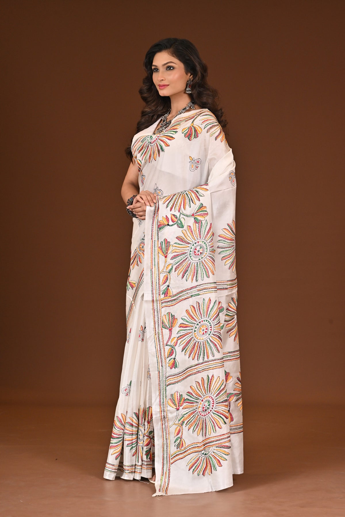 BLENDED SILK KANTHA SAREE