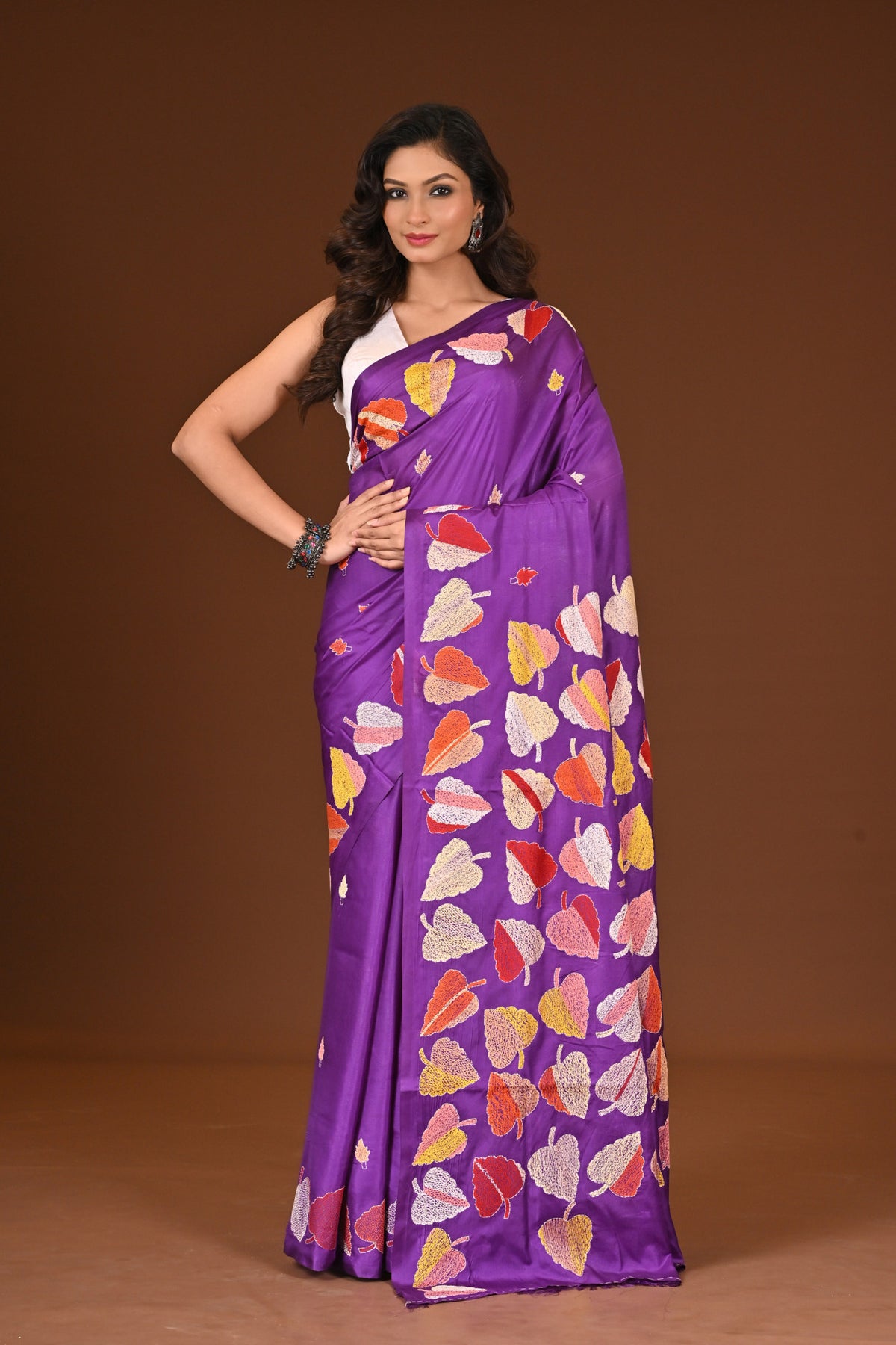 BLENDED SILK KANTHA SAREE