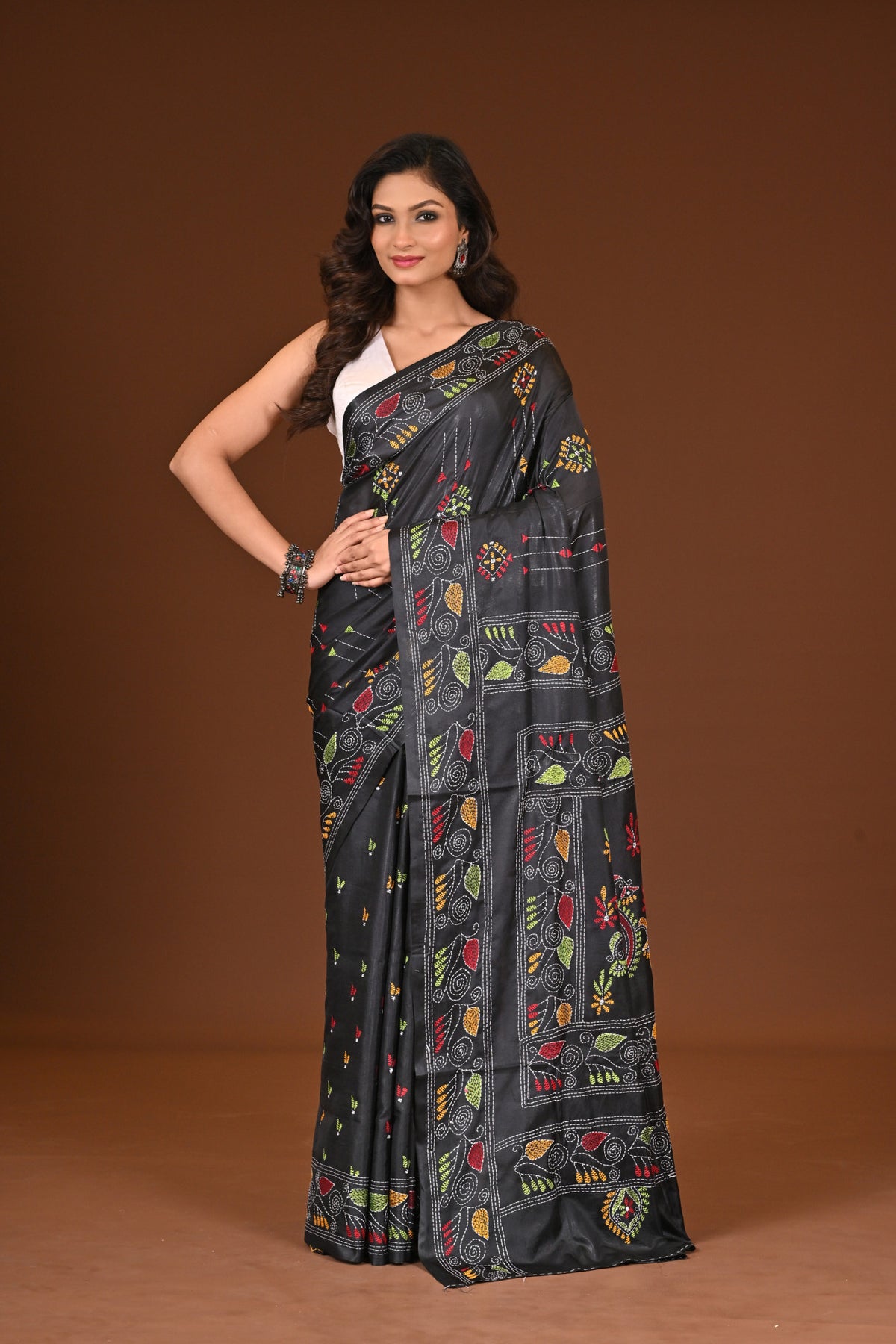 BLENDED SILK KANTHA SAREE
