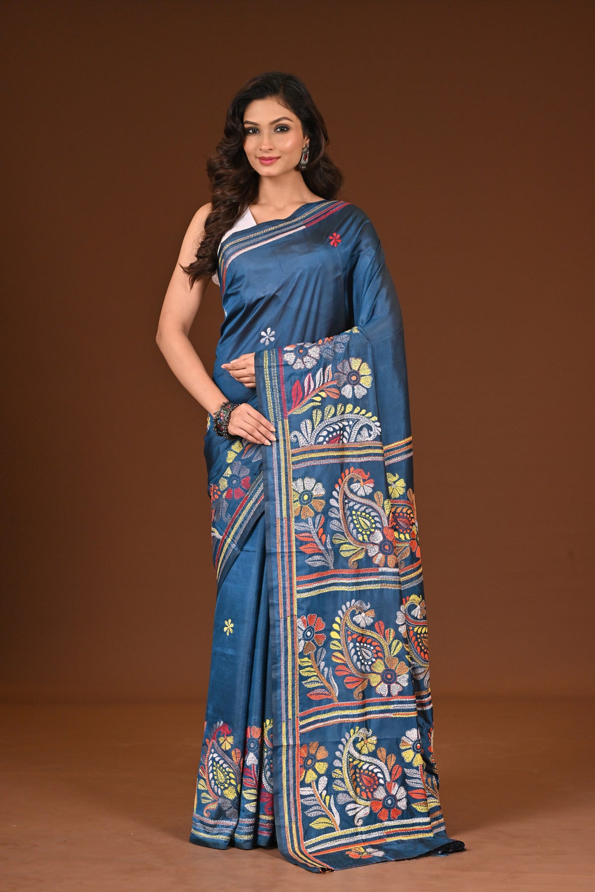 BLENDED SILK KANTHA SAREE