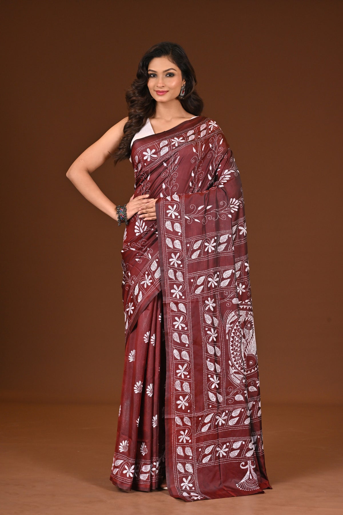 BLENDED SILK KANTHA SAREE