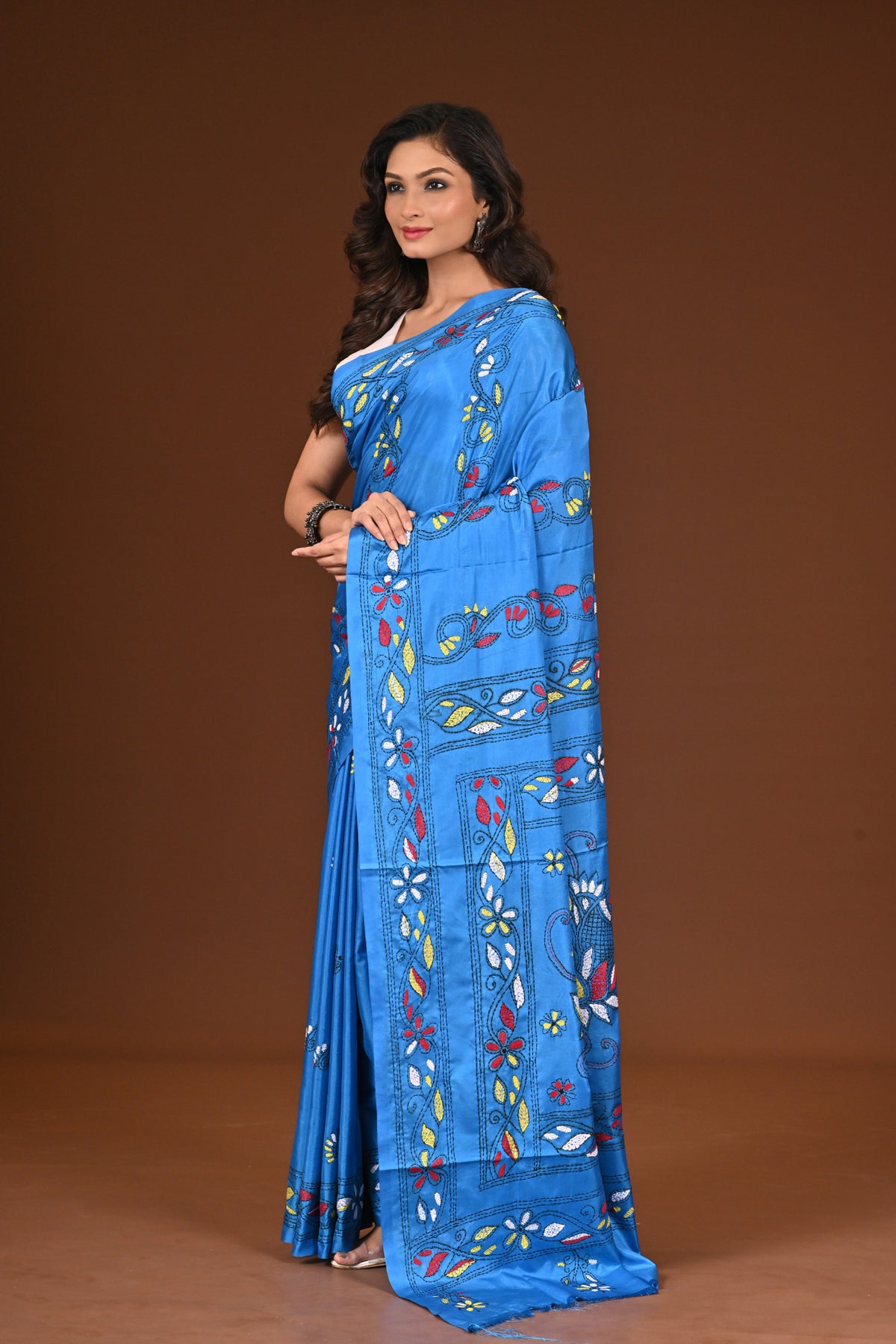 BLENDED SILK KANTHA SAREE