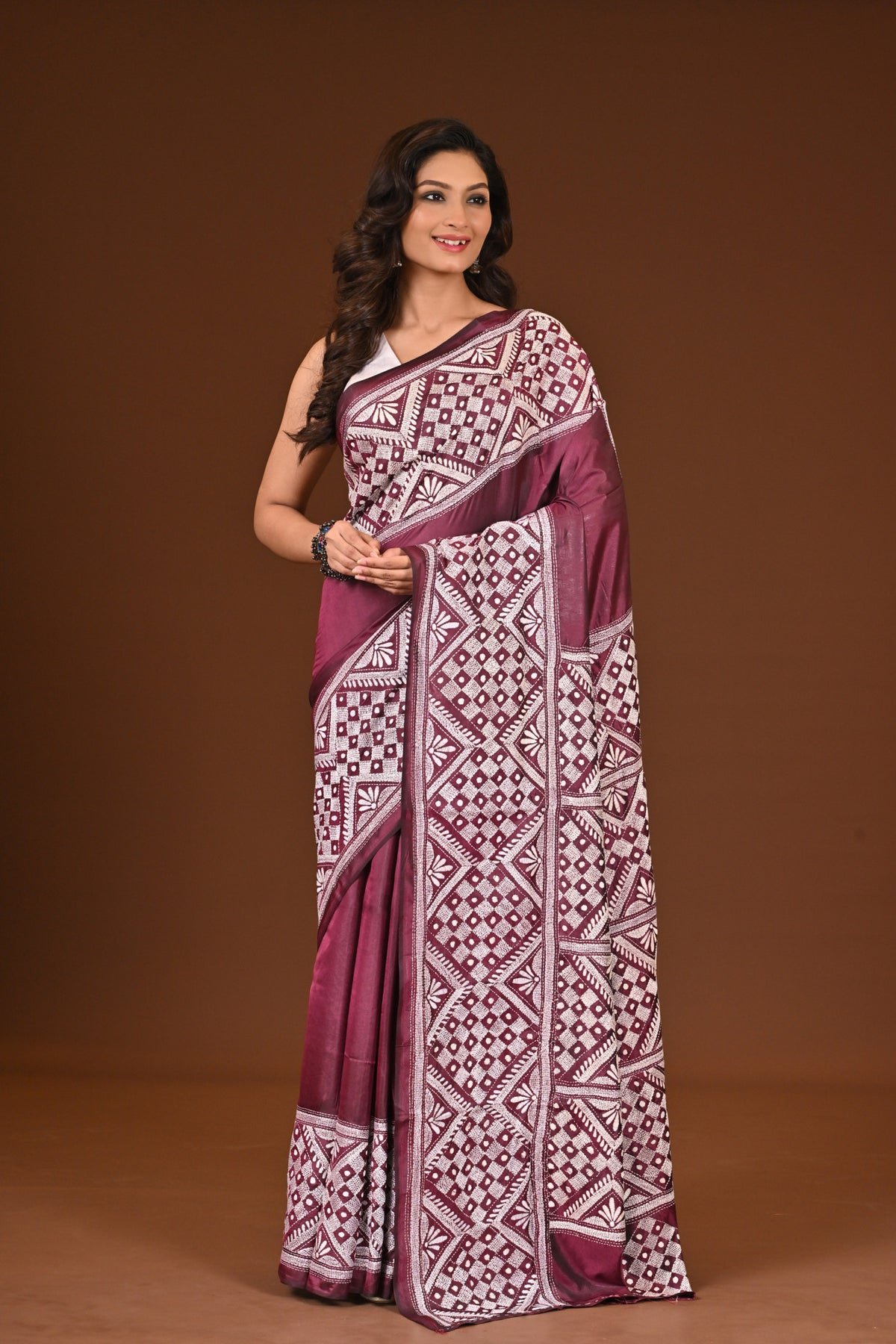 BLENDED SILK KANTHA SAREE