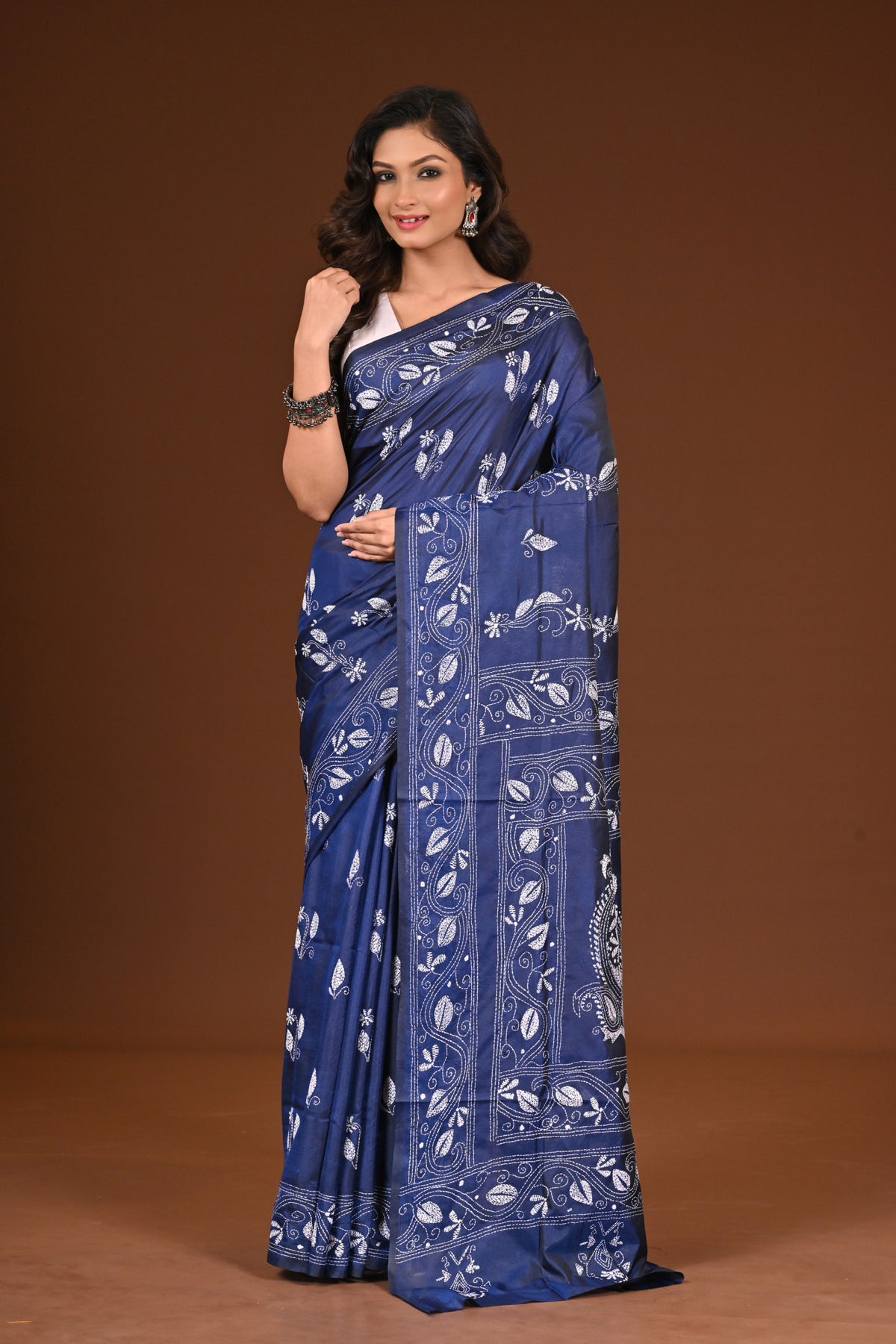 BLENDED SILK KANTHA SAREE
