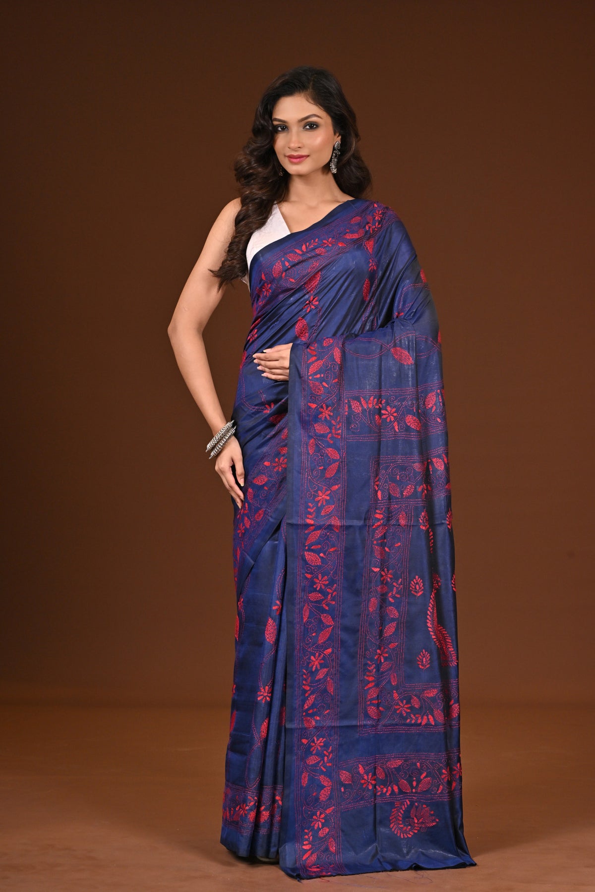 BLENDED SILK KANTHA SAREE