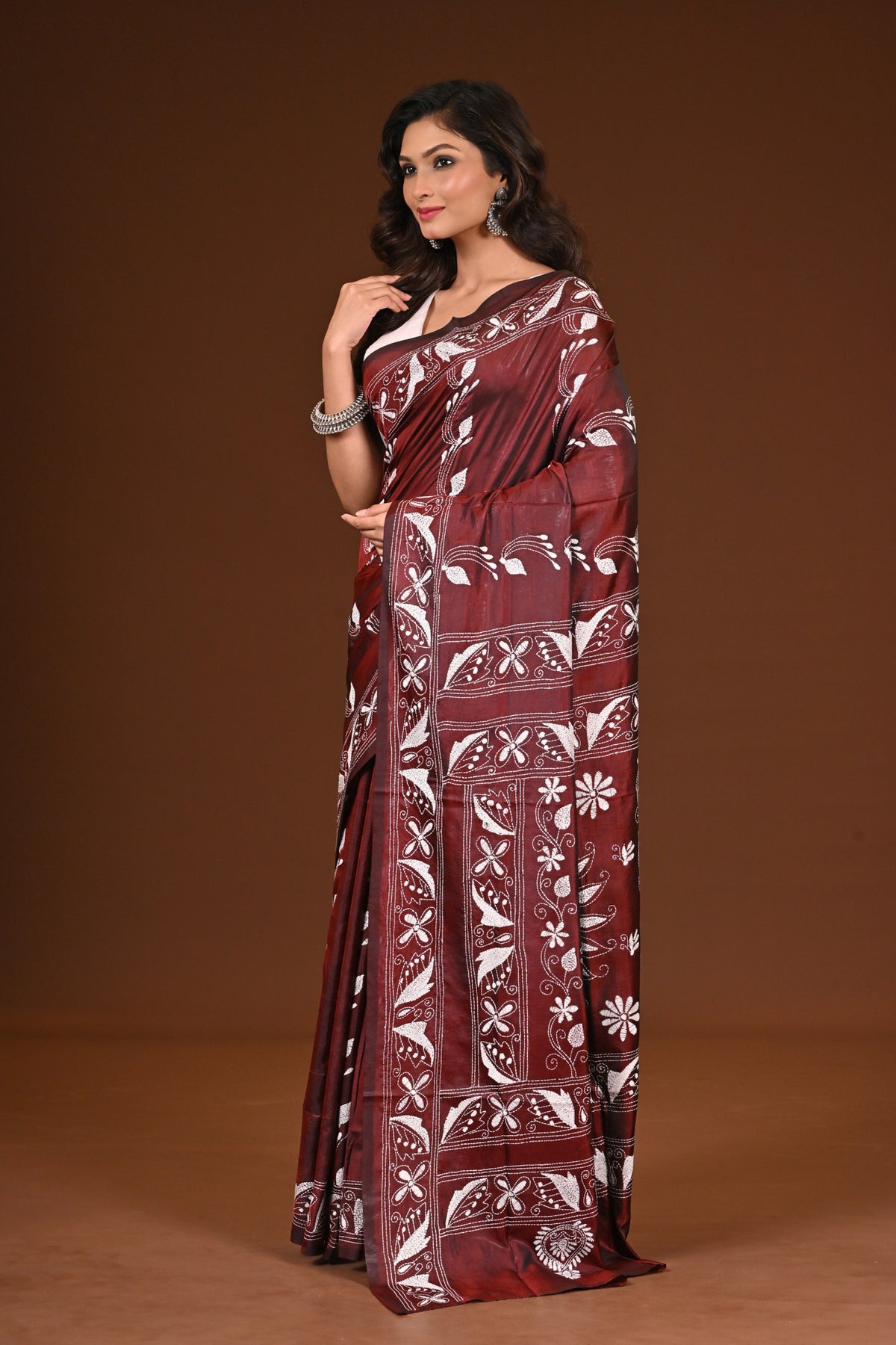 BLENDED SILK KANTHA SAREE