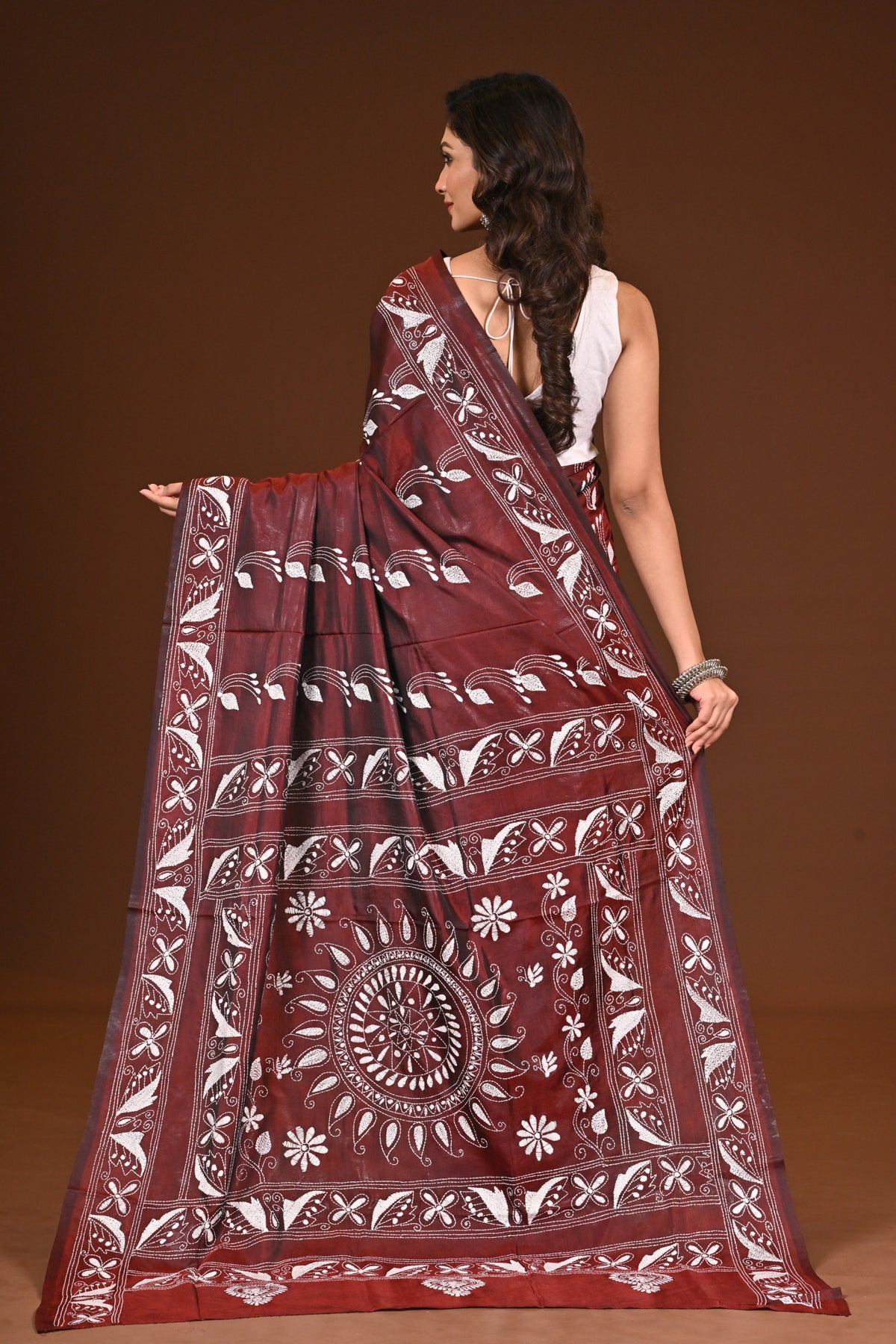 BLENDED SILK KANTHA SAREE