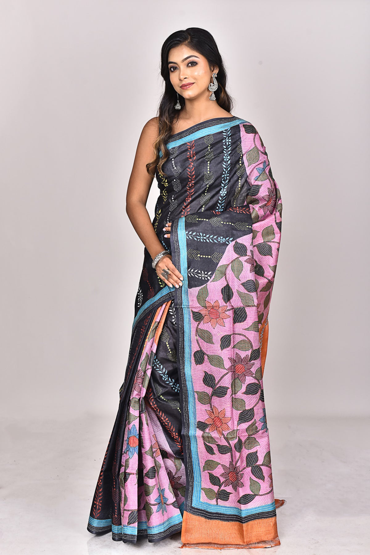 TUSSAR HANDPRINT KANTHA SAREE