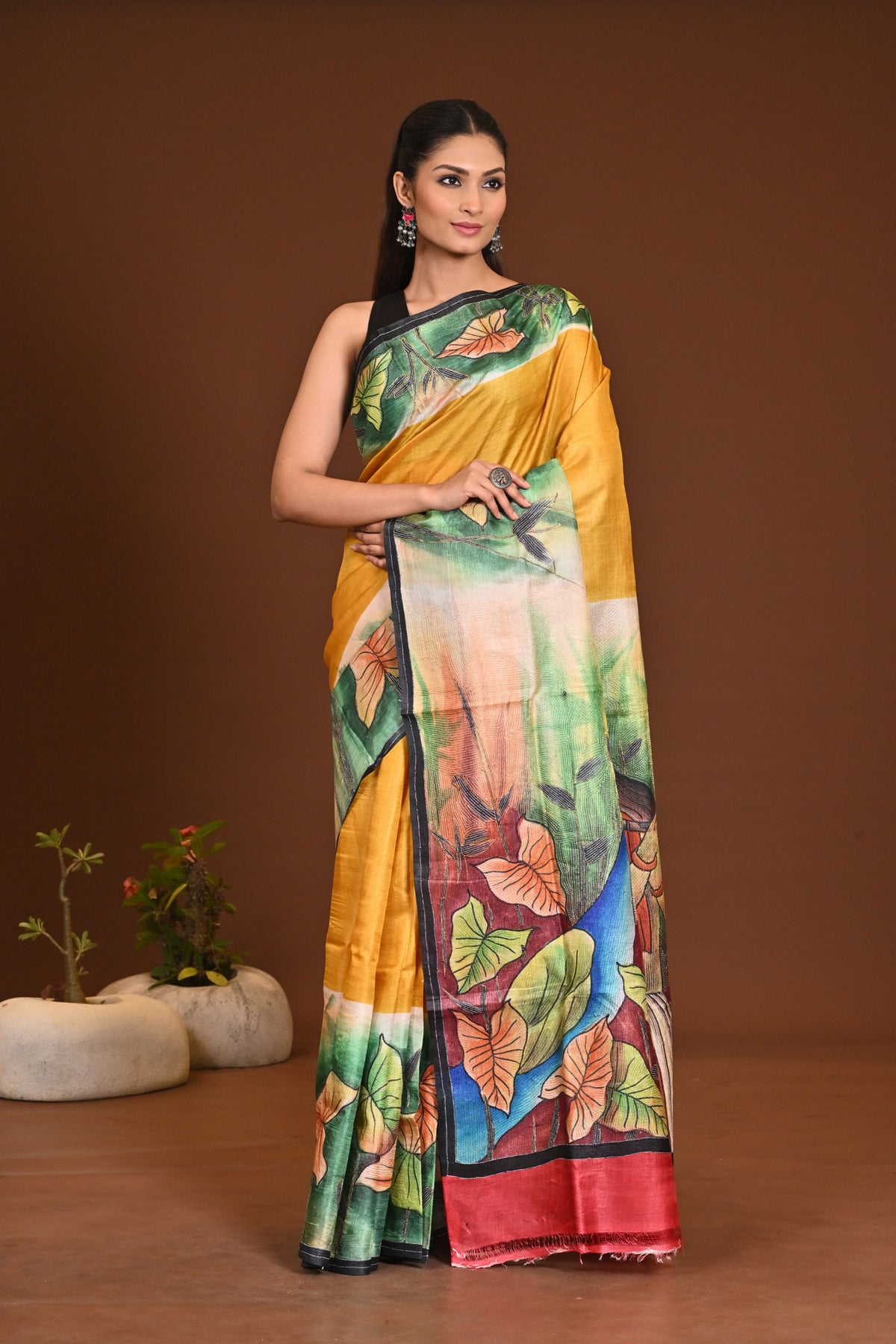 TUSSAR HANDPRINT KANTHA SAREE