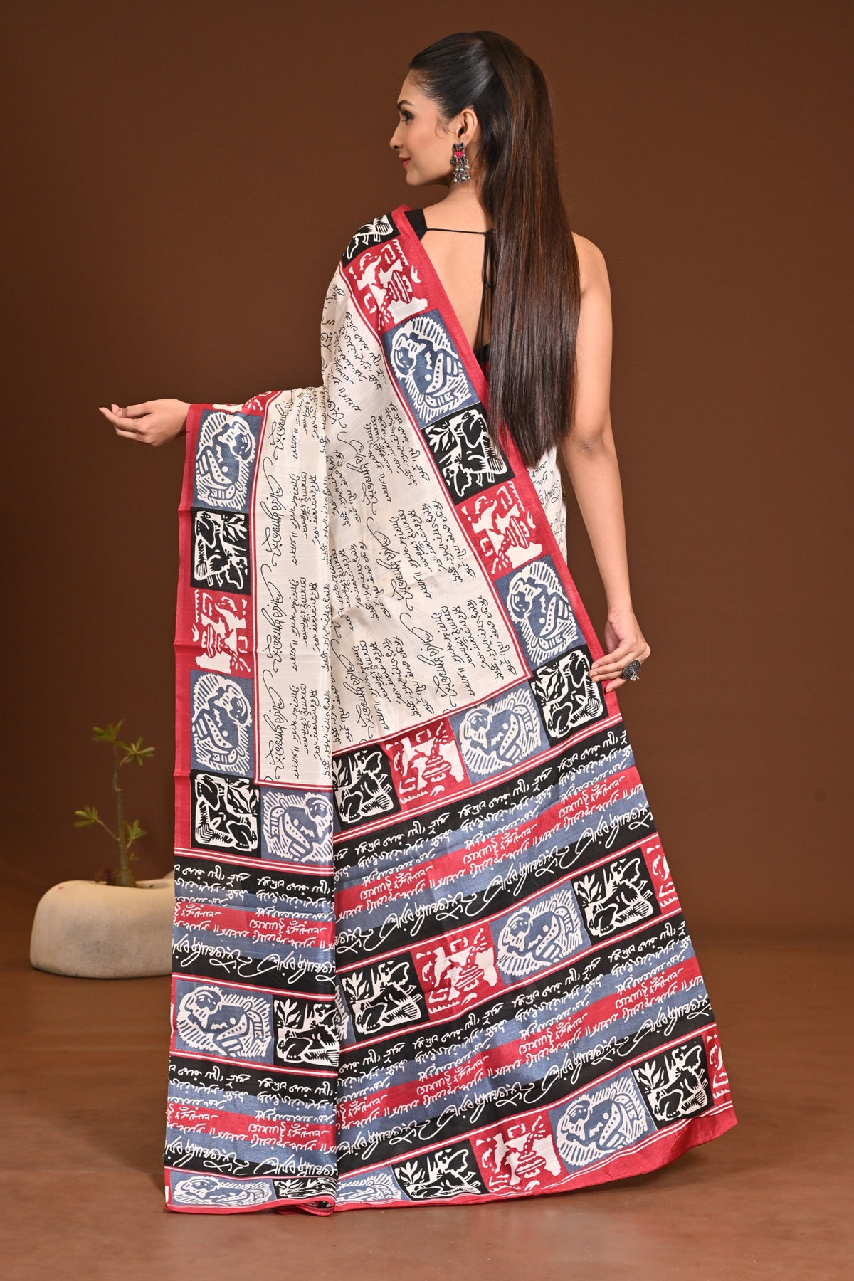 WOMANIYA SEMI COTTON SAREE